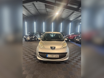 Used Peugeot 107 2008 for sale - 77478602: Photo