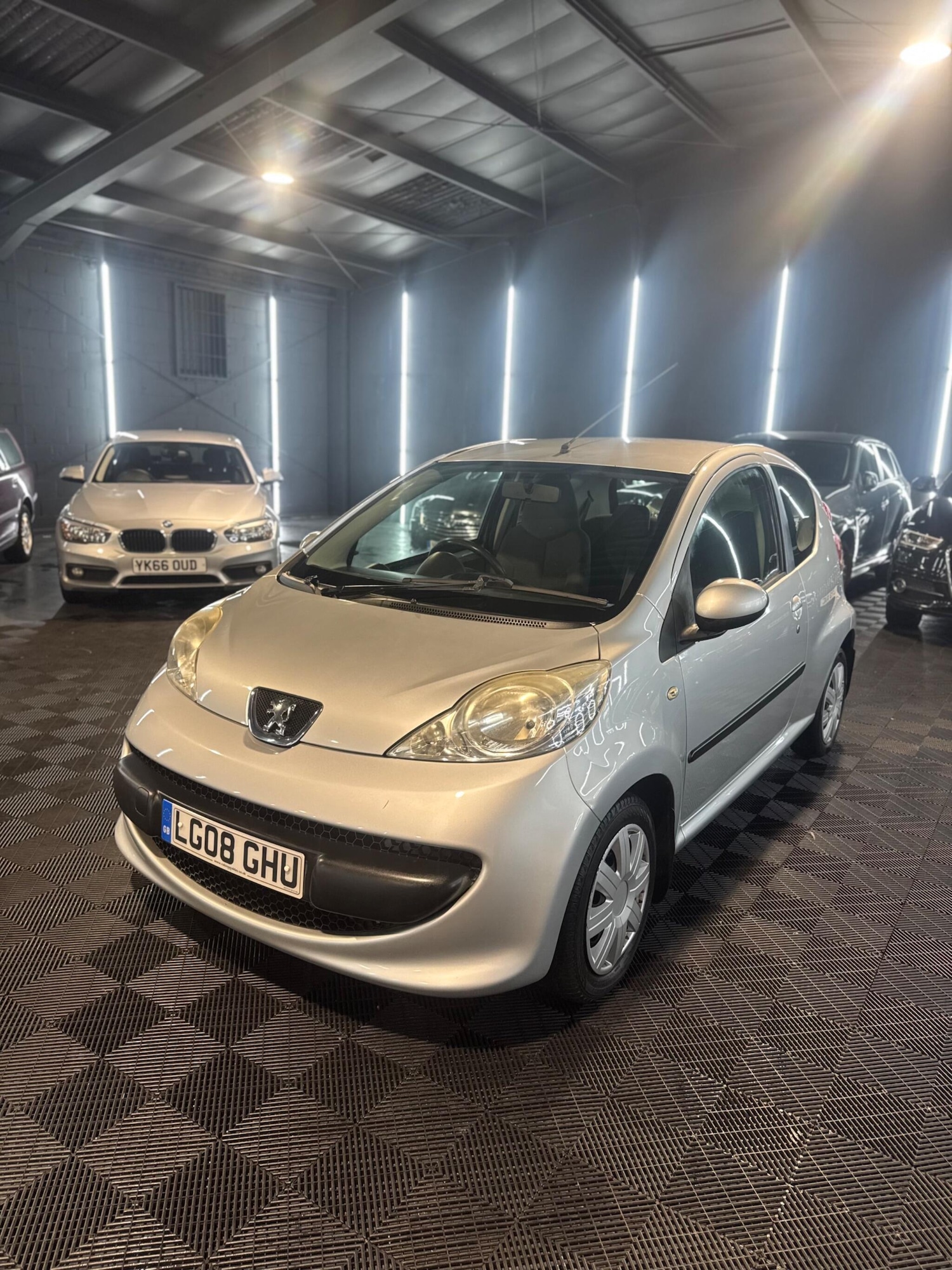 Used Peugeot 107 2008 for sale - 77478602: Photo 3