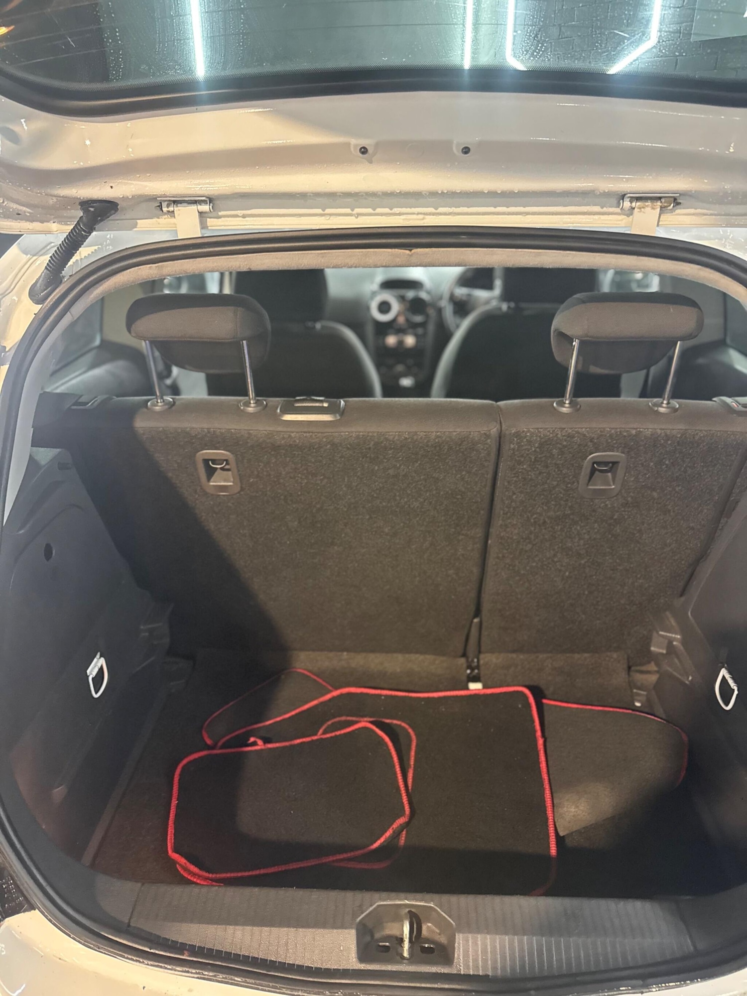 Used Vauxhall Corsa 2011 for sale - 77191707: Photo 23