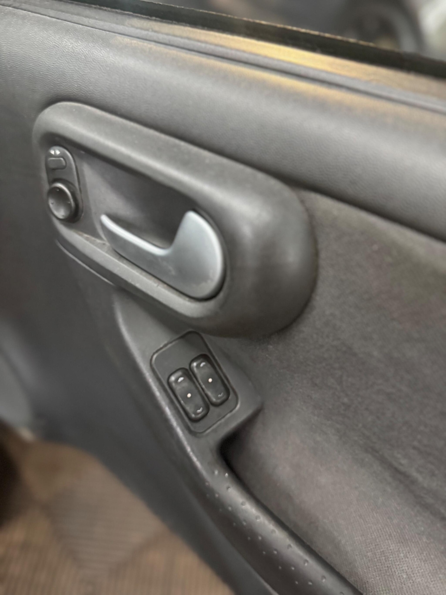 Used Vauxhall Corsa 2004 for sale - 77853191: Photo 21