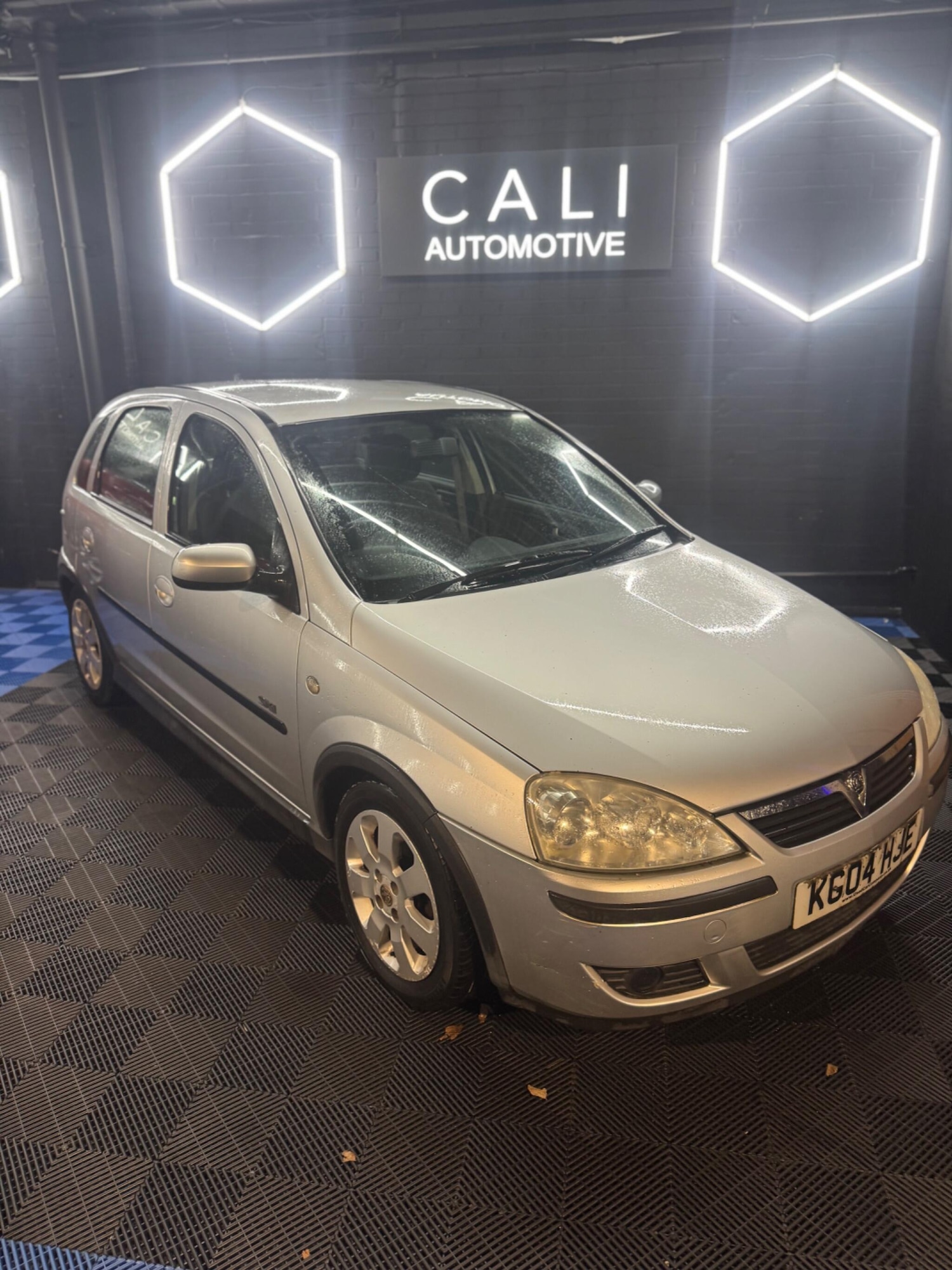 Used Vauxhall Corsa 2004 for sale - 77853191: Photo 6