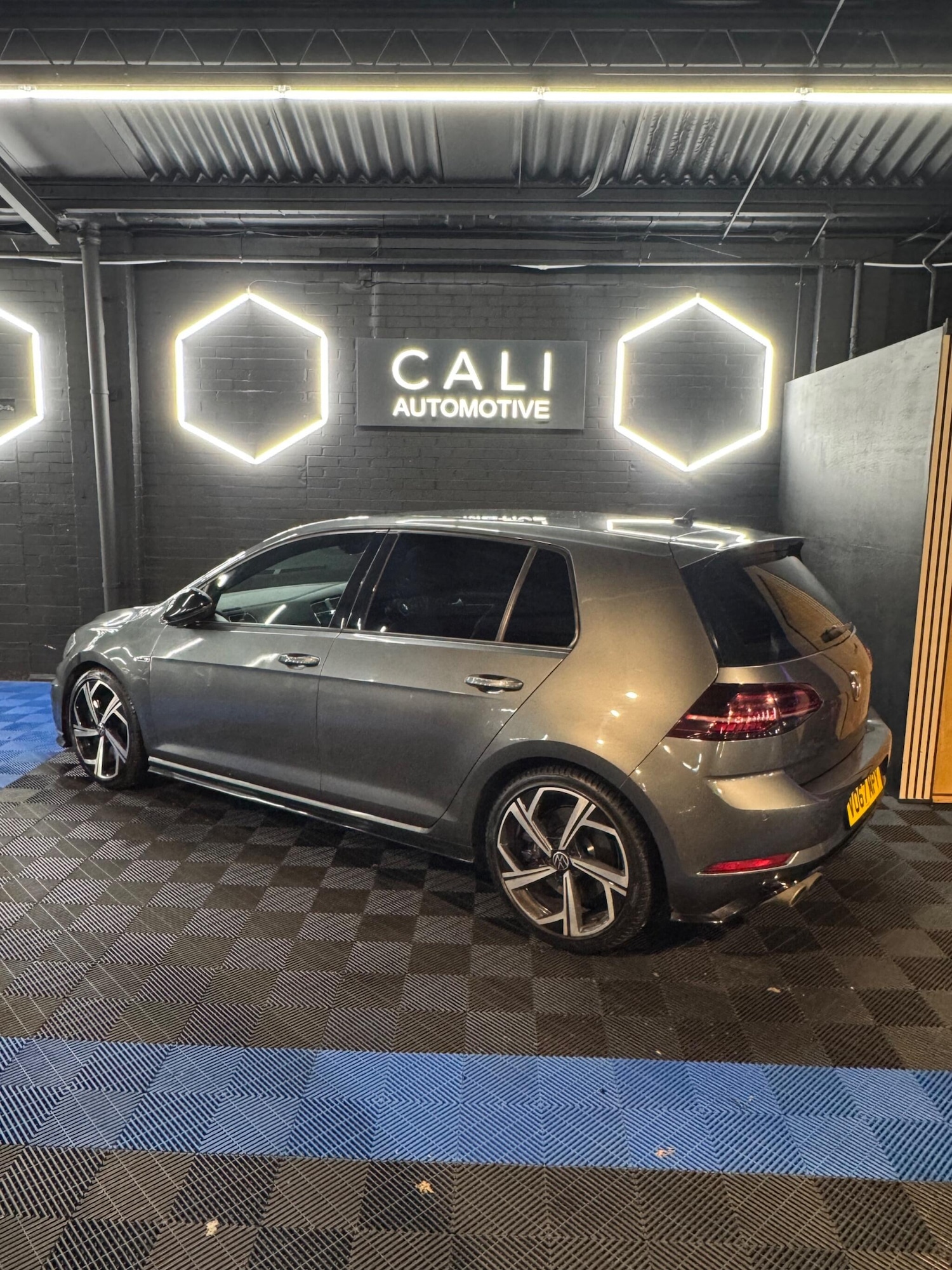 Used Volkswagen Golf 2017 for sale - 78046951: Photo 10