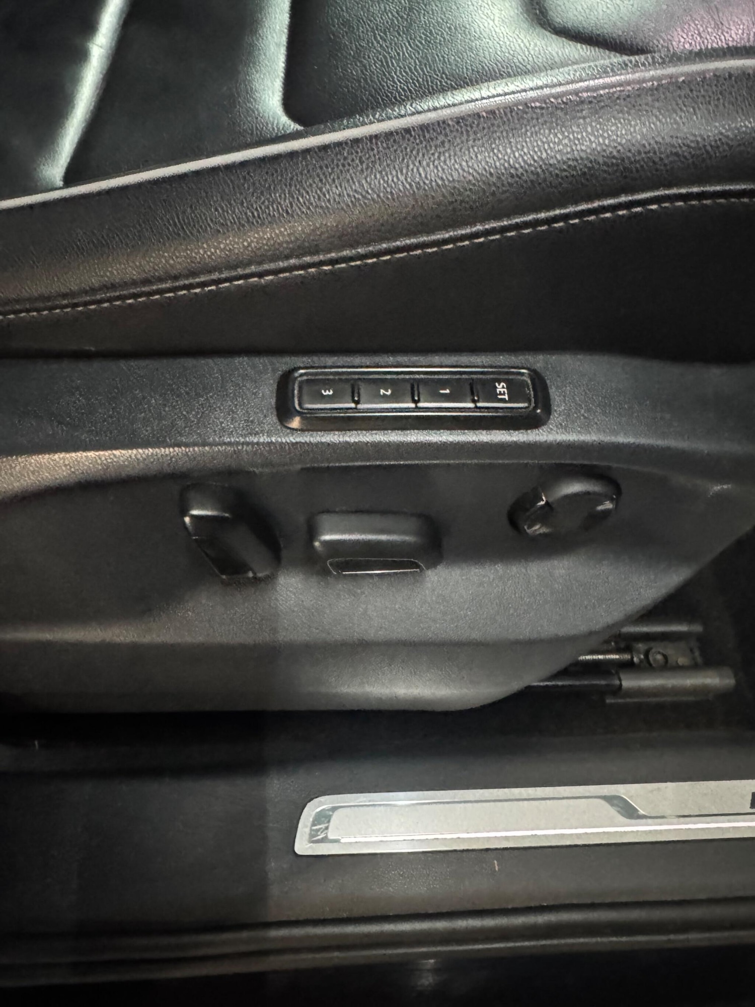 Used Volkswagen Tiguan 2018 for sale - 76866251: Photo 40