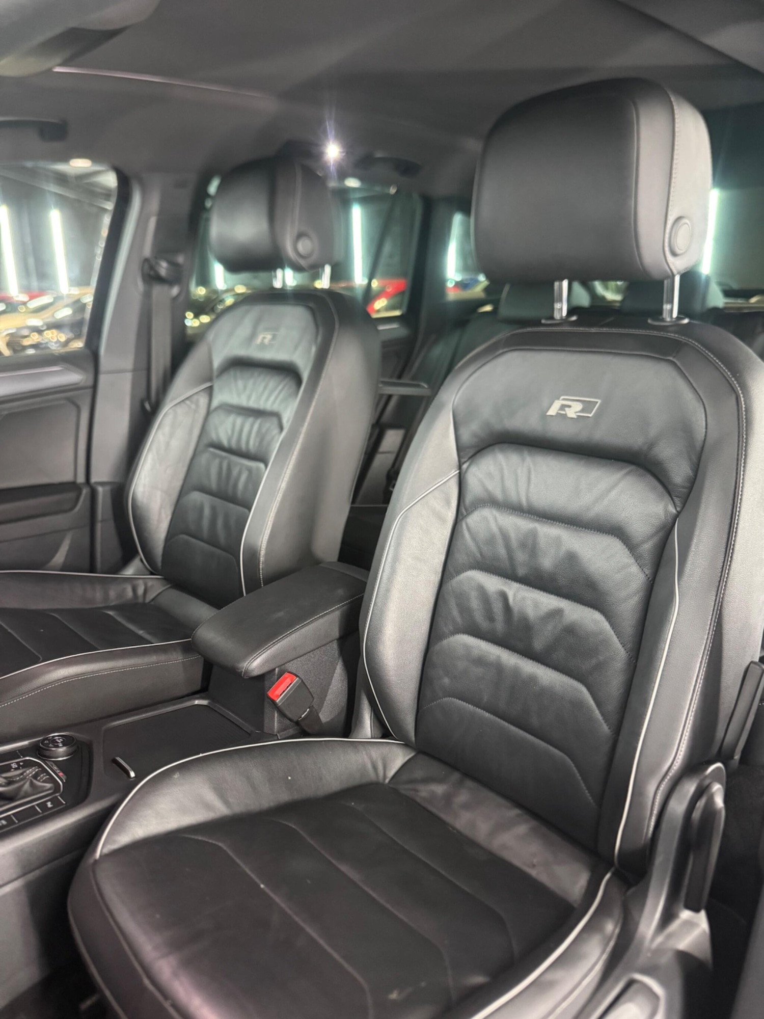 Used Volkswagen Tiguan 2018 for sale - 76866251: Photo 48