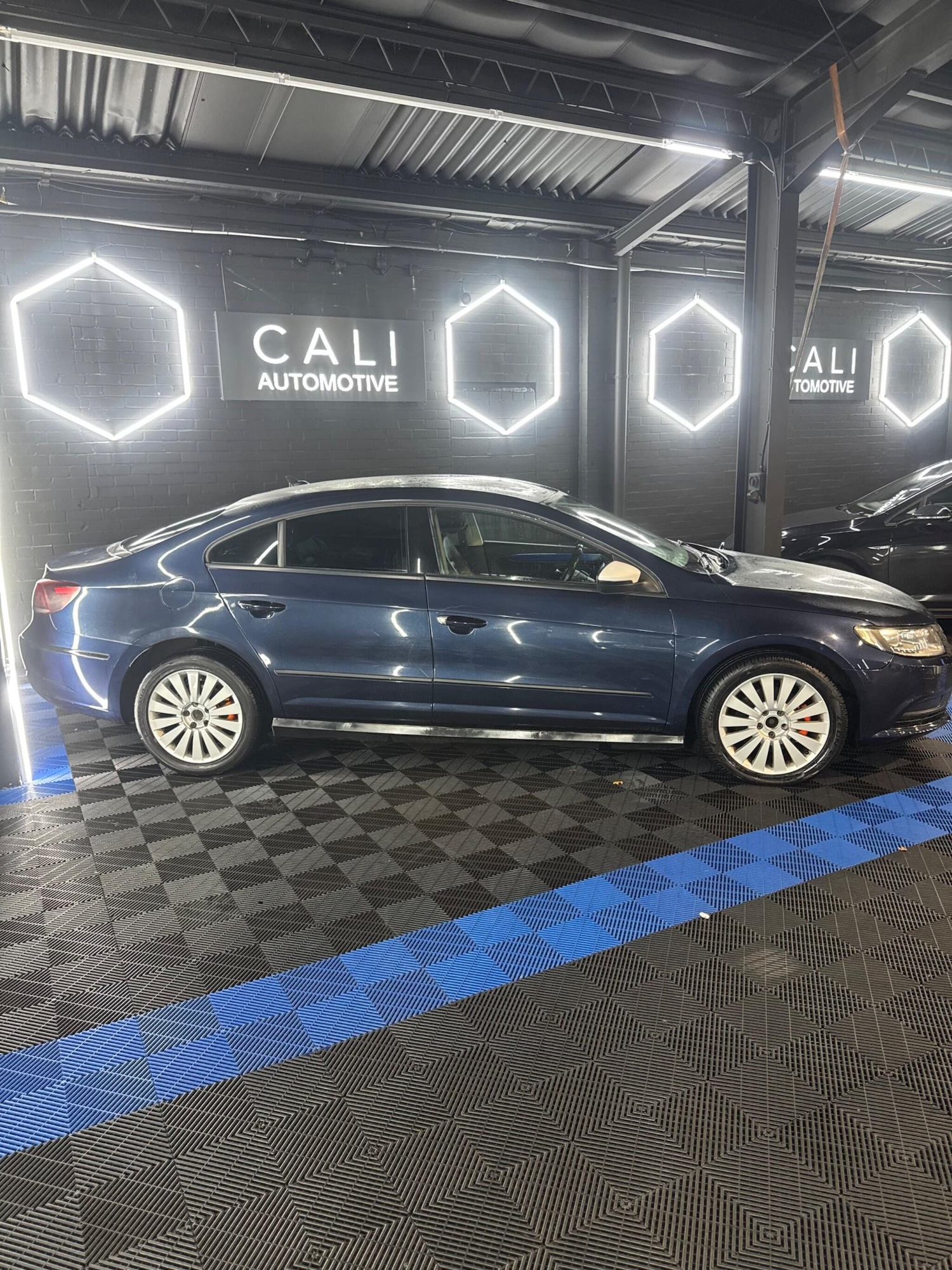 Used Volkswagen CC 2013 for sale - 77331261: Photo 22