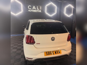 Used Volkswagen Polo 2015 for sale - 79361757: Photo