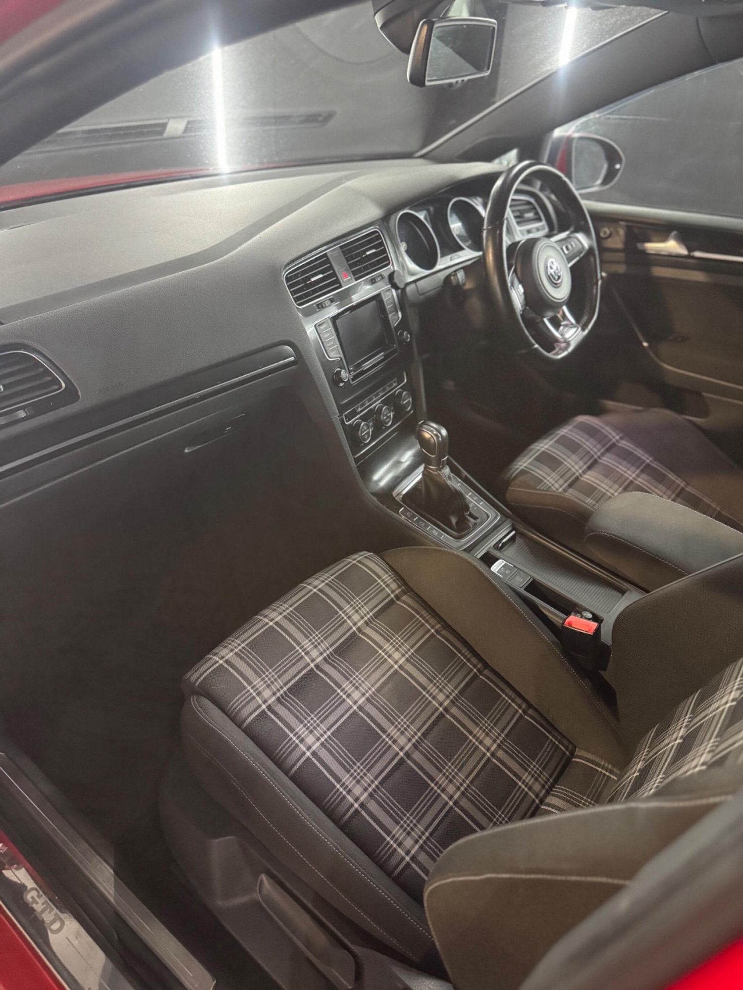 Used Volkswagen Golf 2014 for sale - 76866308: Photo 19