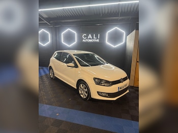 Used Volkswagen Polo 2014 for sale - 77658192: Photo