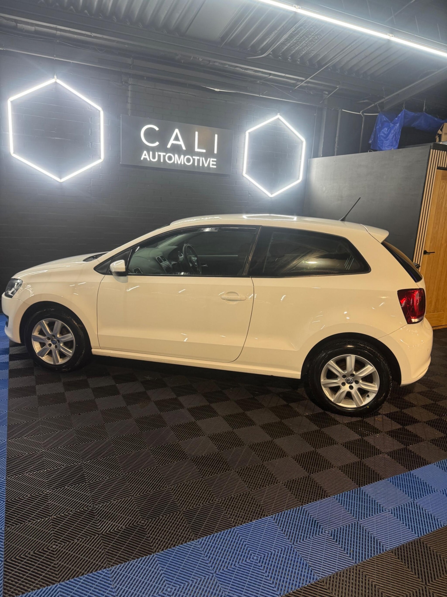 Used Volkswagen Polo for sale - 77658192: Photo 3