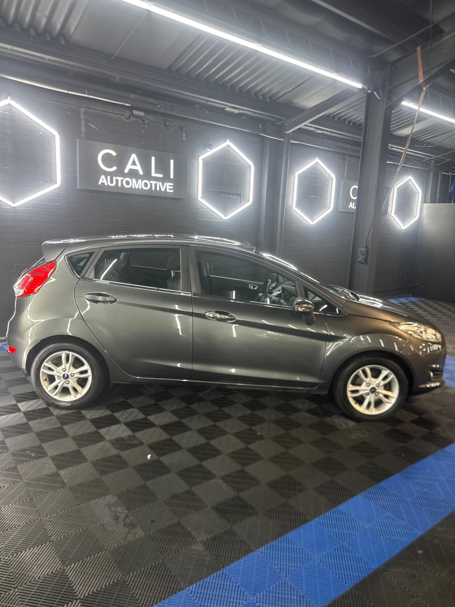 Used Ford Fiesta for sale - 78141348: Photo 3