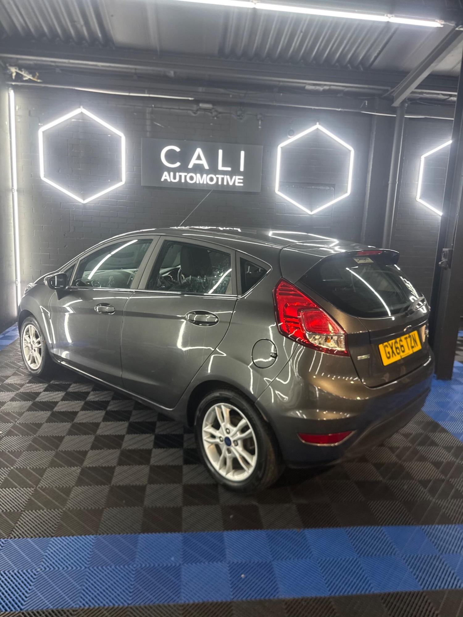 Used Ford Fiesta for sale - 78141348: Photo 8