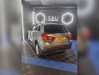 Used Mitsubishi ASX 2011 for sale - 76997653: Photo