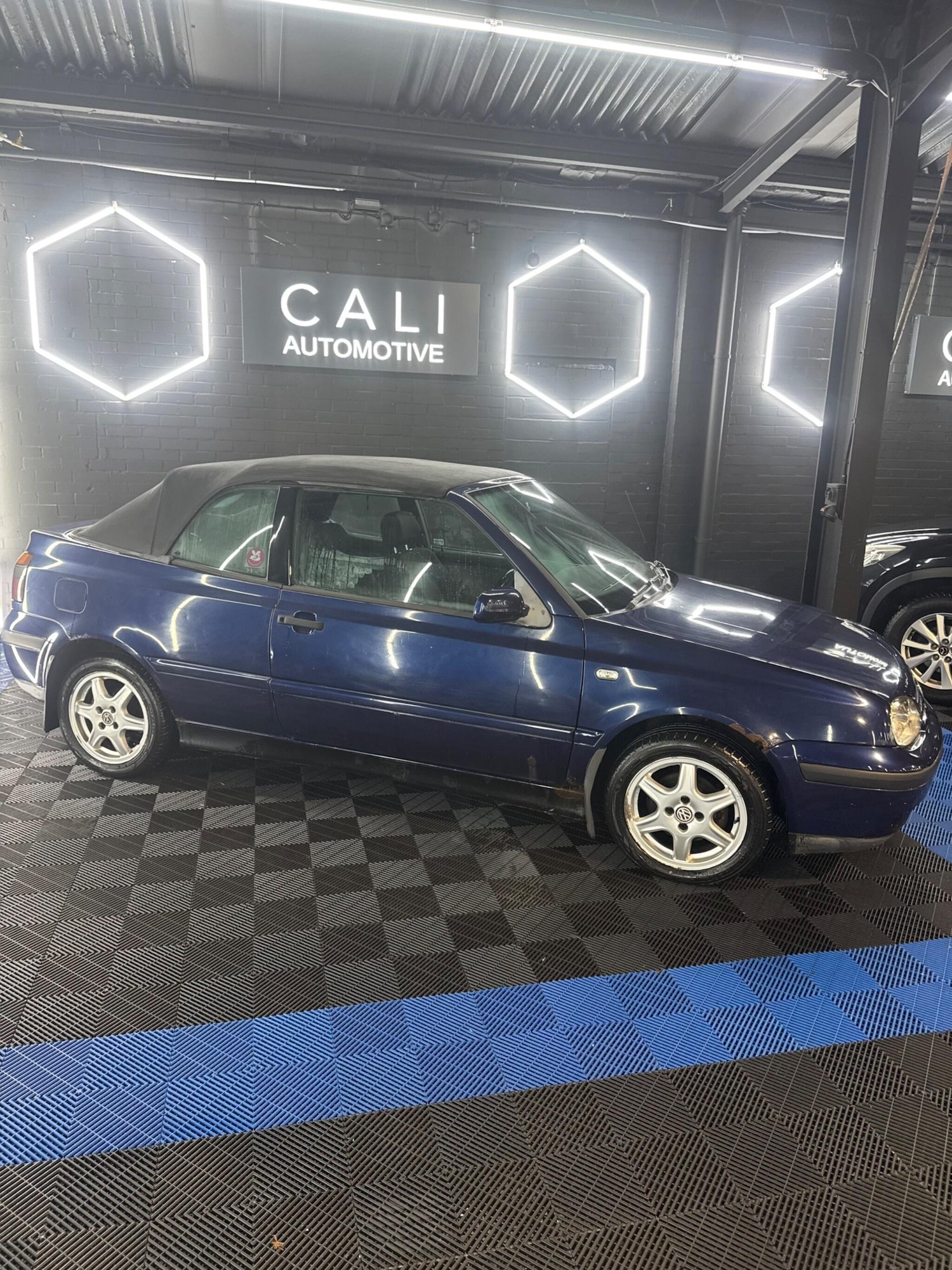 Used Volkswagen Golf 2001 for sale - 77898360: Photo 18