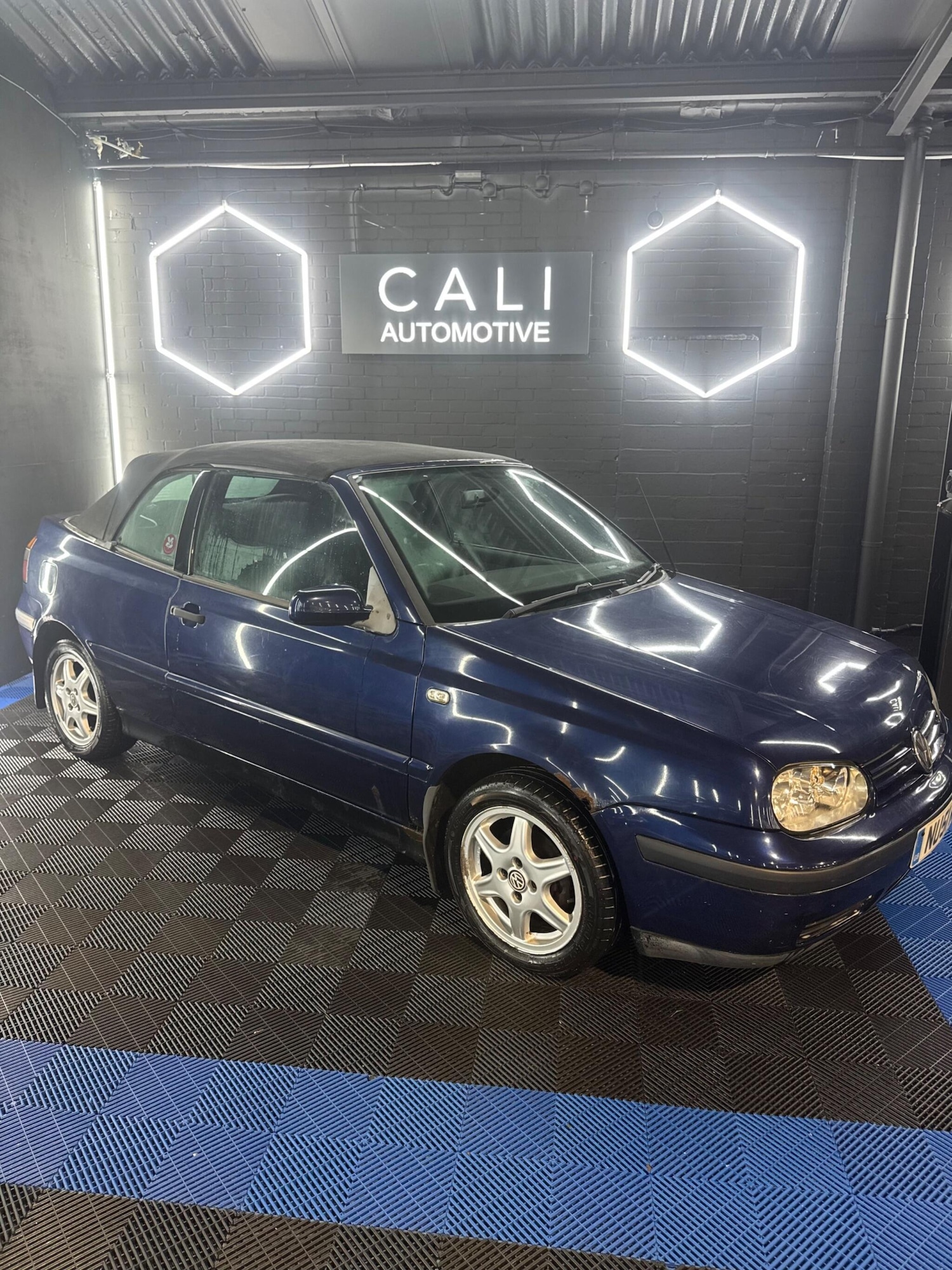 Used Volkswagen Golf 2001 for sale - 77898360: Photo 28
