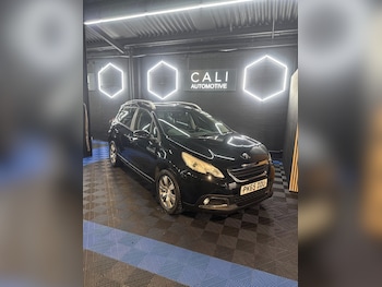 Used Peugeot 2008 2015 for sale - 78517515: Photo