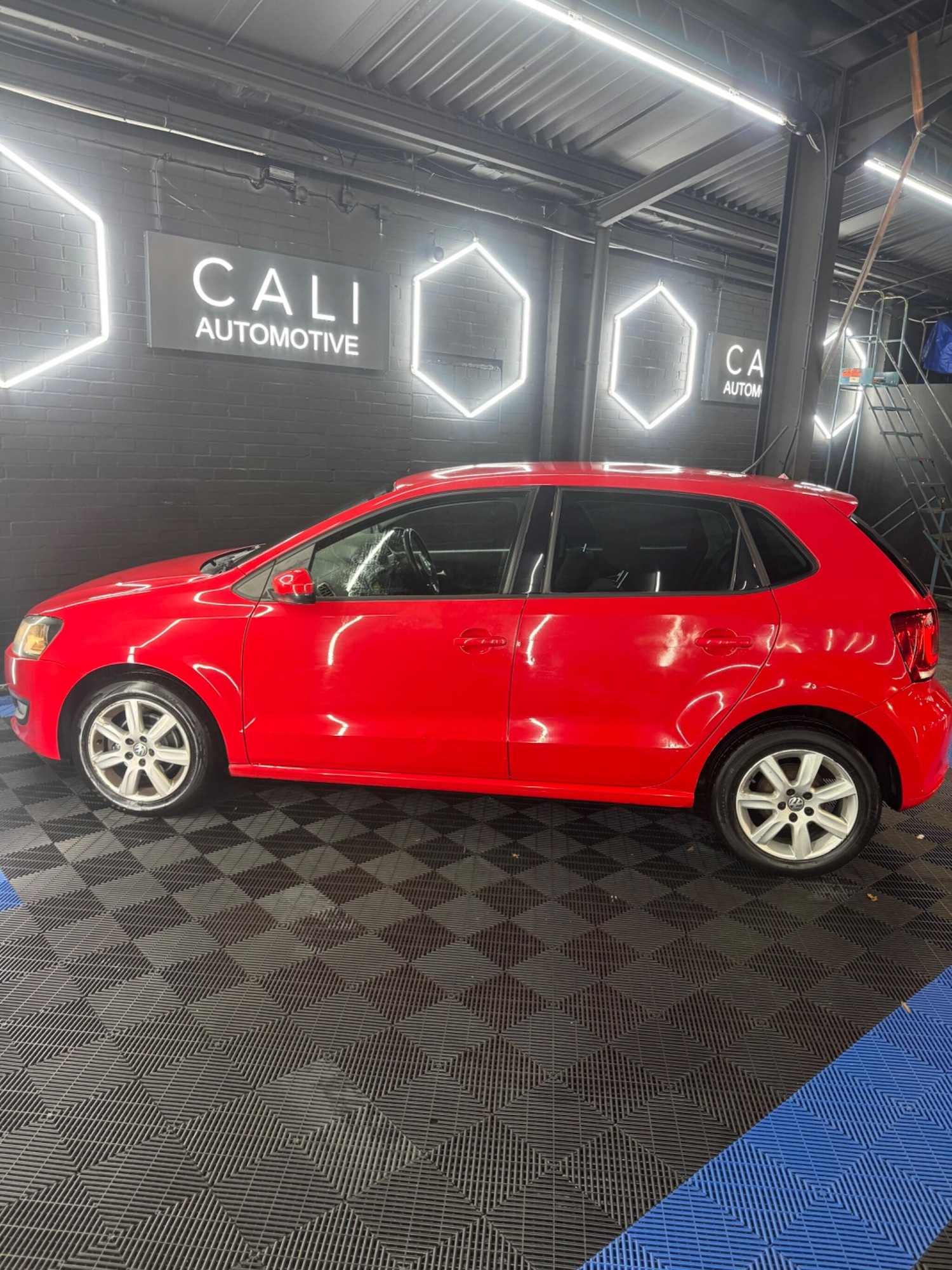 Used Volkswagen Polo 2012 for sale - 76989290: Photo 10