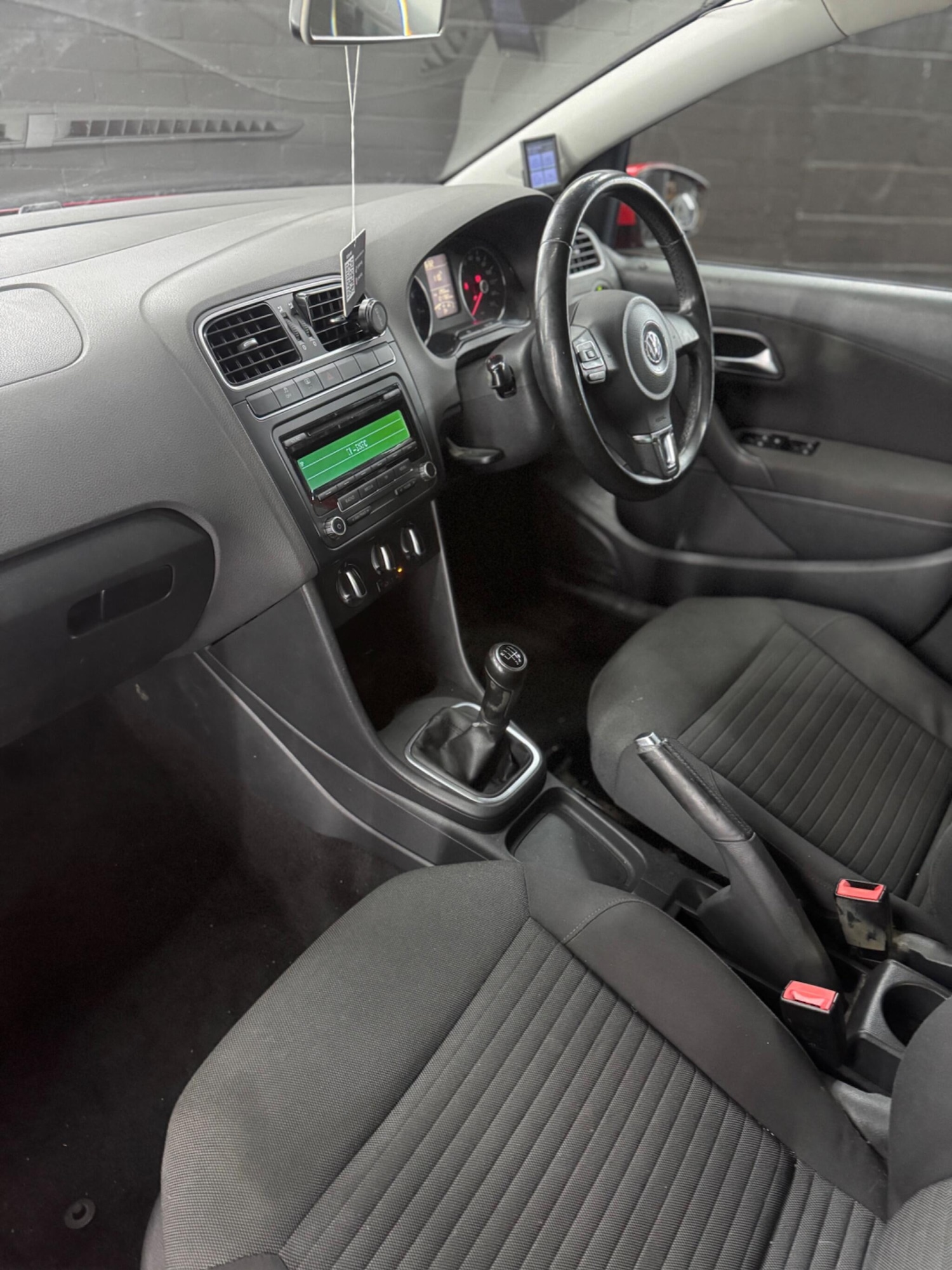 Used Volkswagen Polo 2012 for sale - 76989290: Photo 28