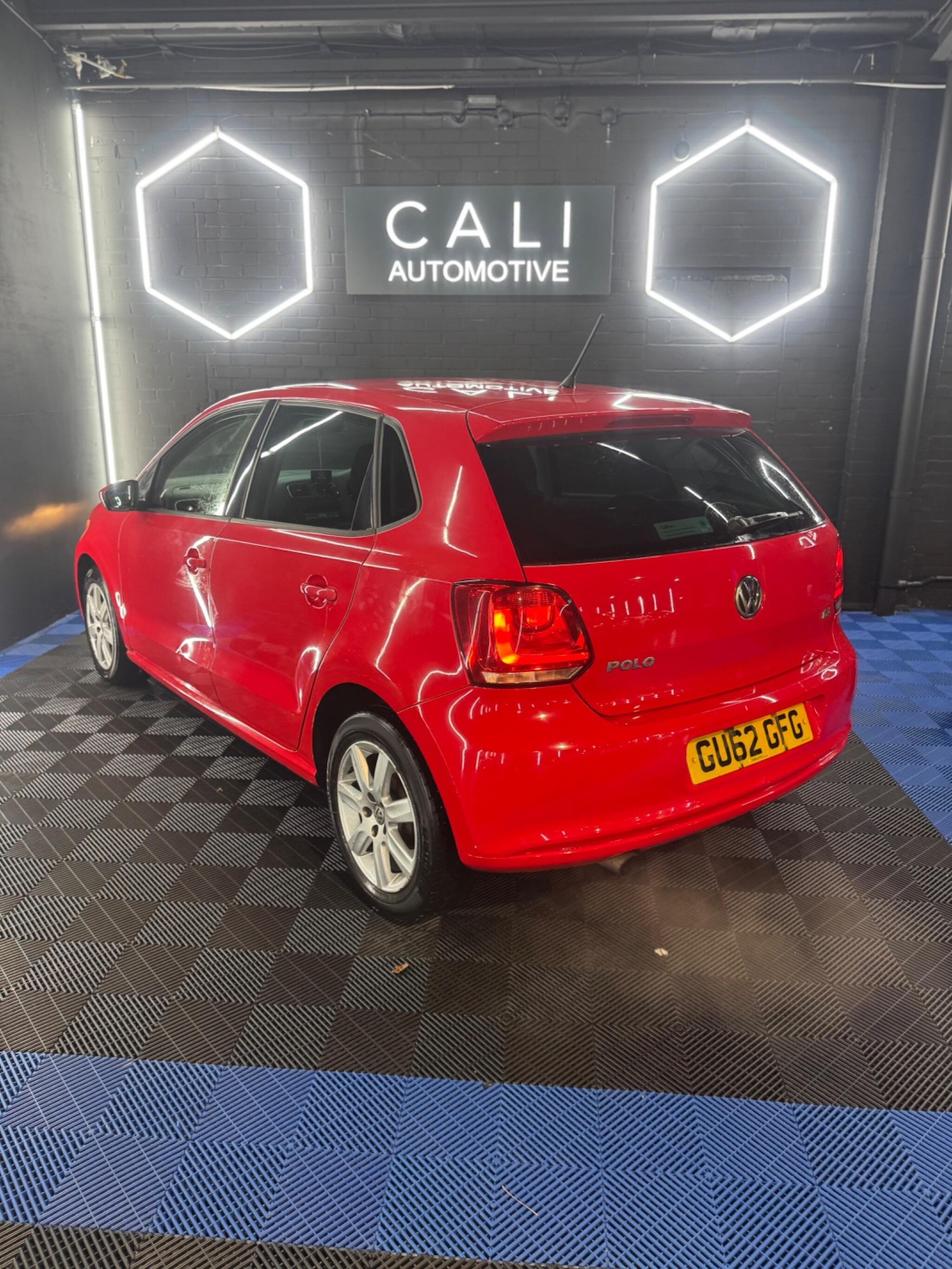 Used Volkswagen Polo 2012 for sale - 76989290: Photo 8