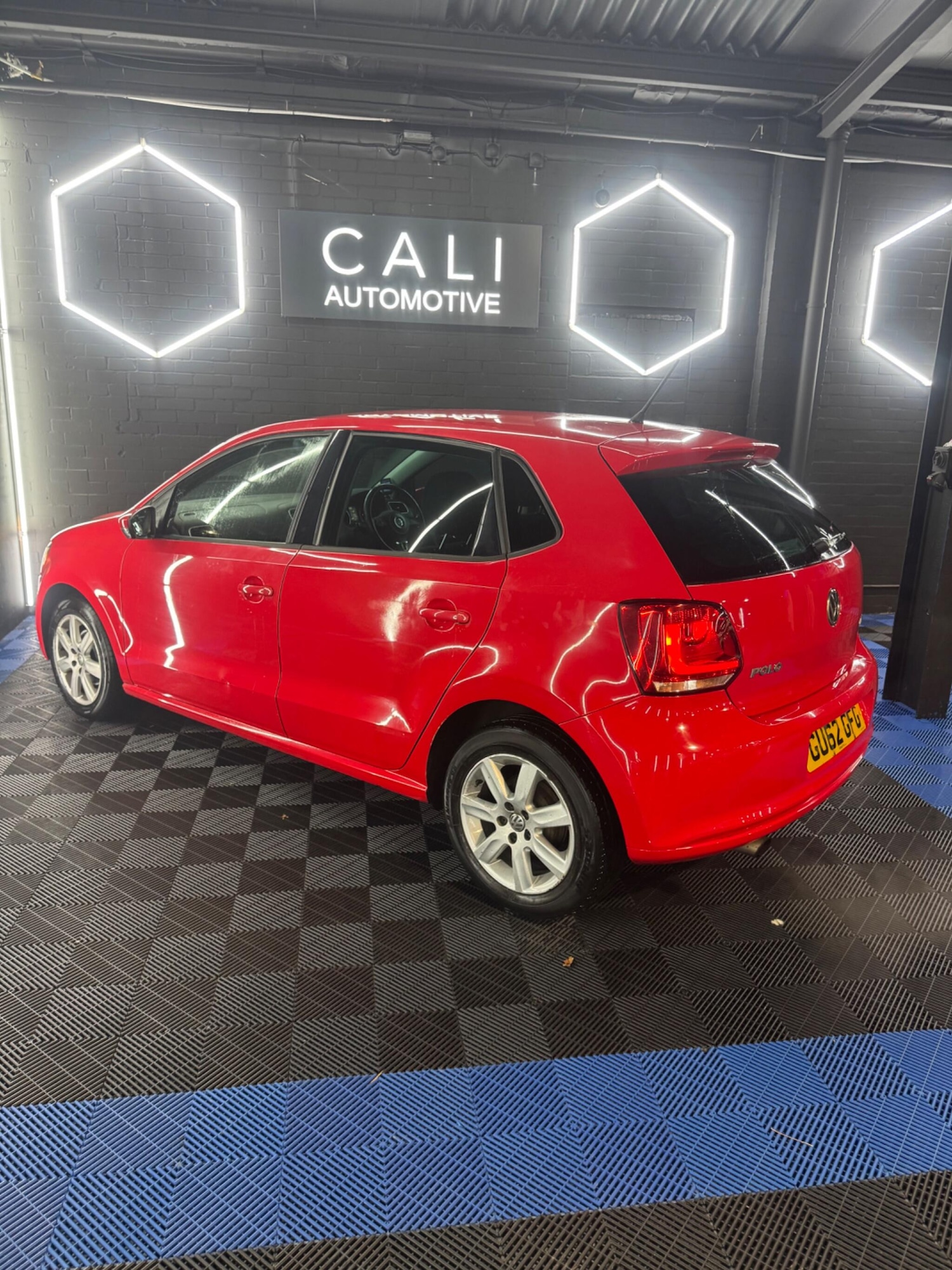 Used Volkswagen Polo 2012 for sale - 76989290: Photo 9