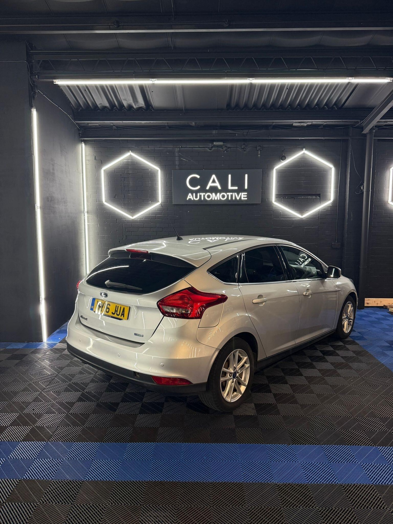 Used Ford Focus 2016 for sale - 76865730: Photo 11