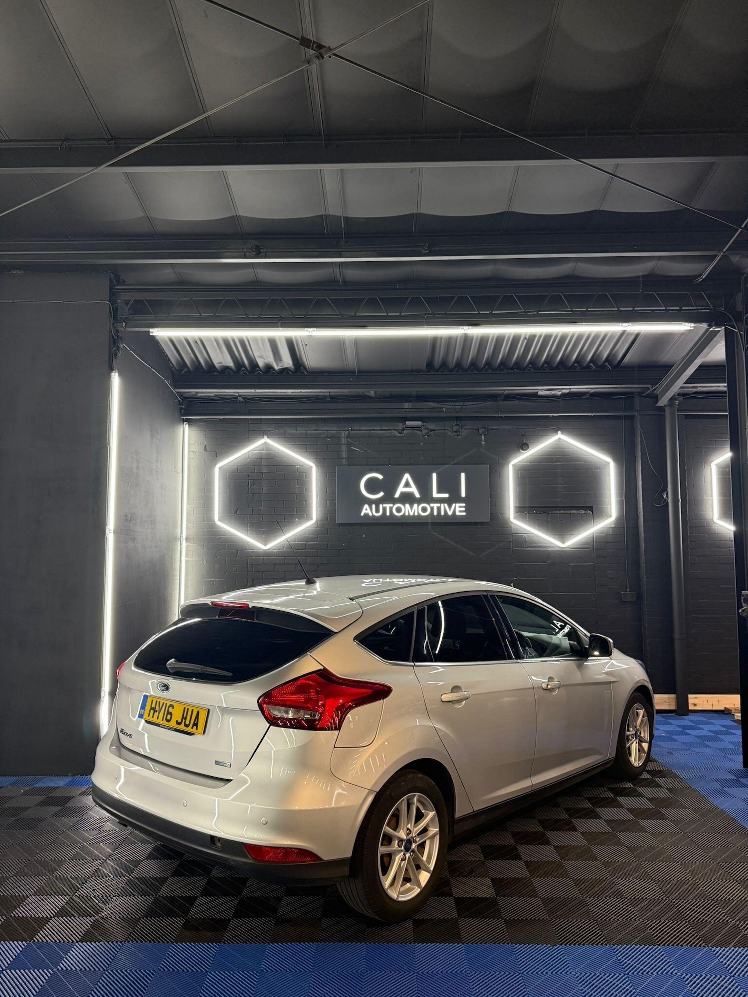 Used Ford Focus 2016 for sale - 76865730: Photo 12