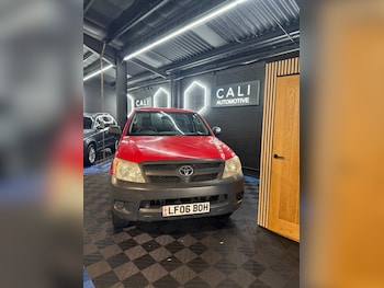 Used Toyota Hilux 2006 for sale - 79201355: Photo