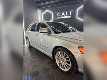 Used Volvo V50 2012 for sale - 76866080: Photo