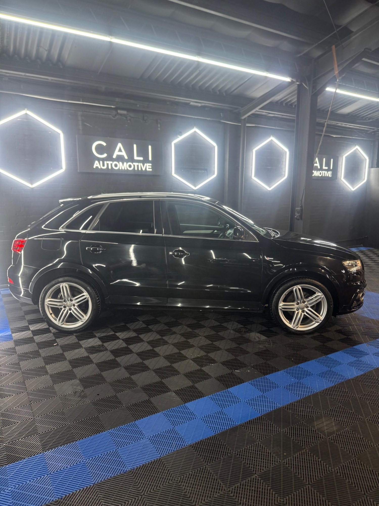 Used Audi Q3 2015 for sale - 77280023: Photo 11