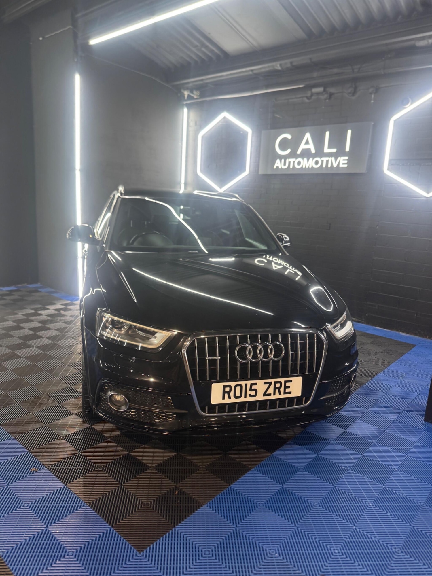 Used Audi Q3 2015 for sale - 77280023: Photo 28