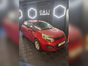 (61) - 1.1 CRDi EcoDynamics 1 Air Euro 5 (s/s) 5dr