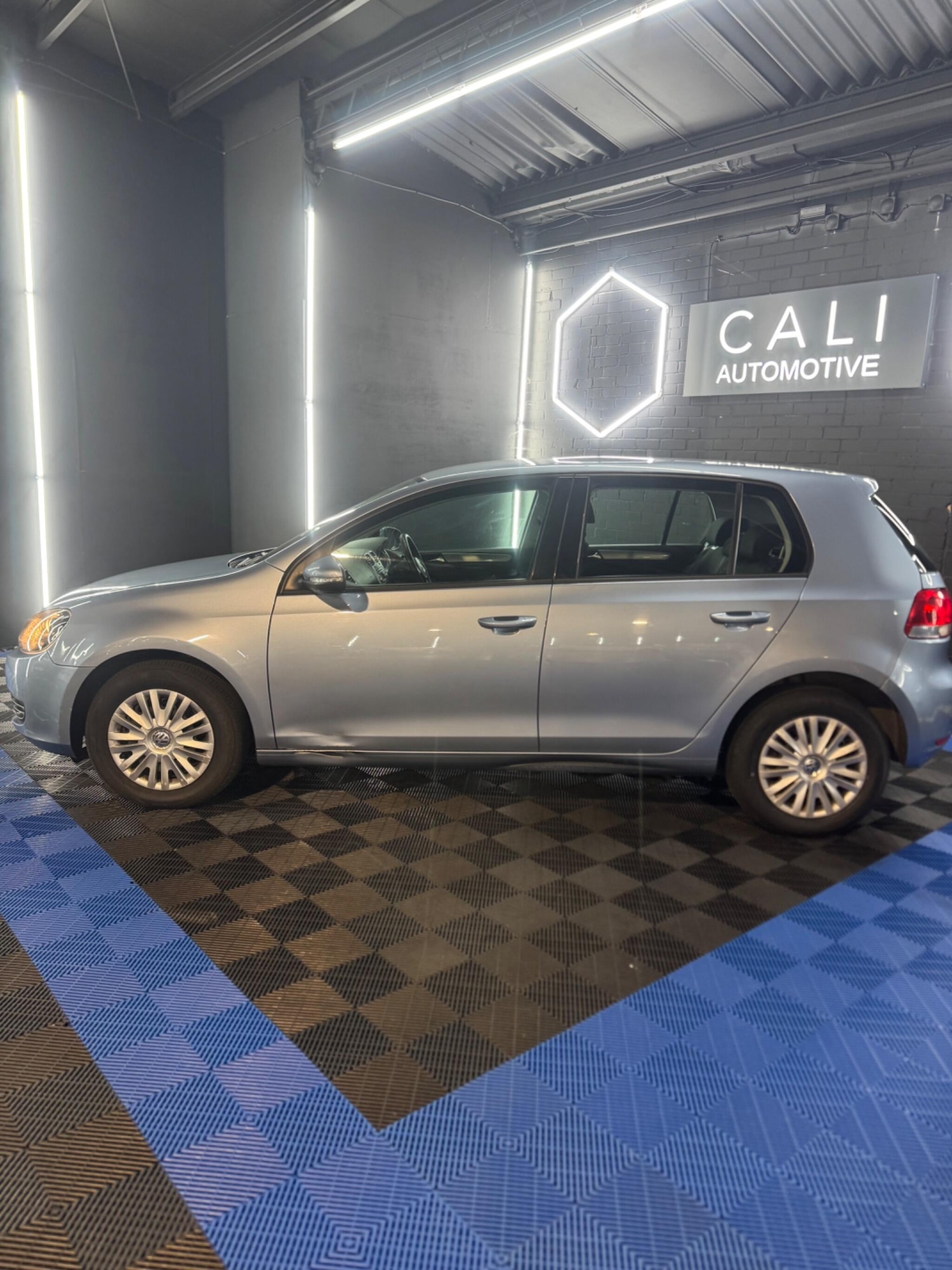 Used Volkswagen Golf 2010 for sale - 76865166: Photo 14