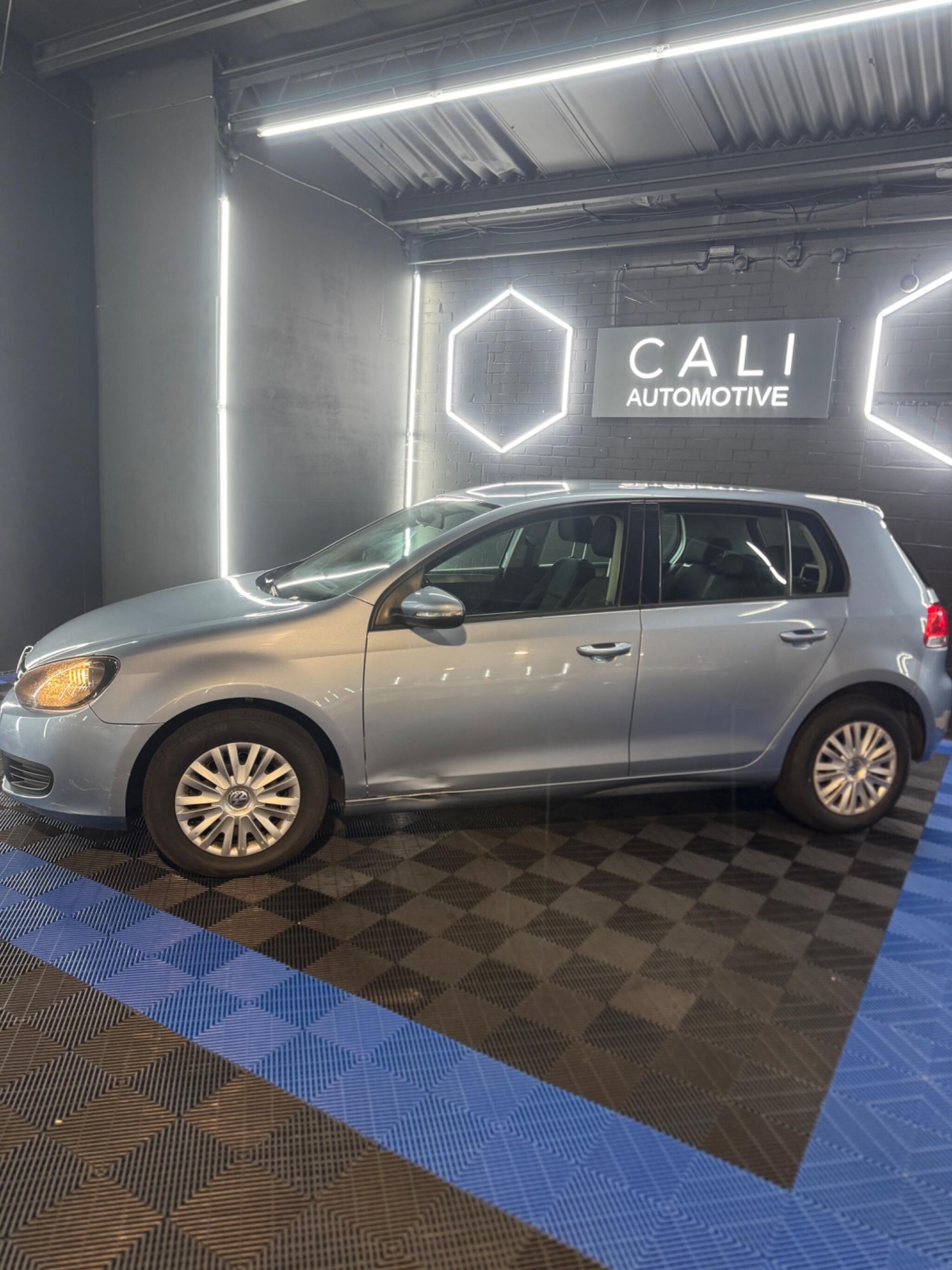 Used Volkswagen Golf 2010 for sale - 76865166: Photo 16