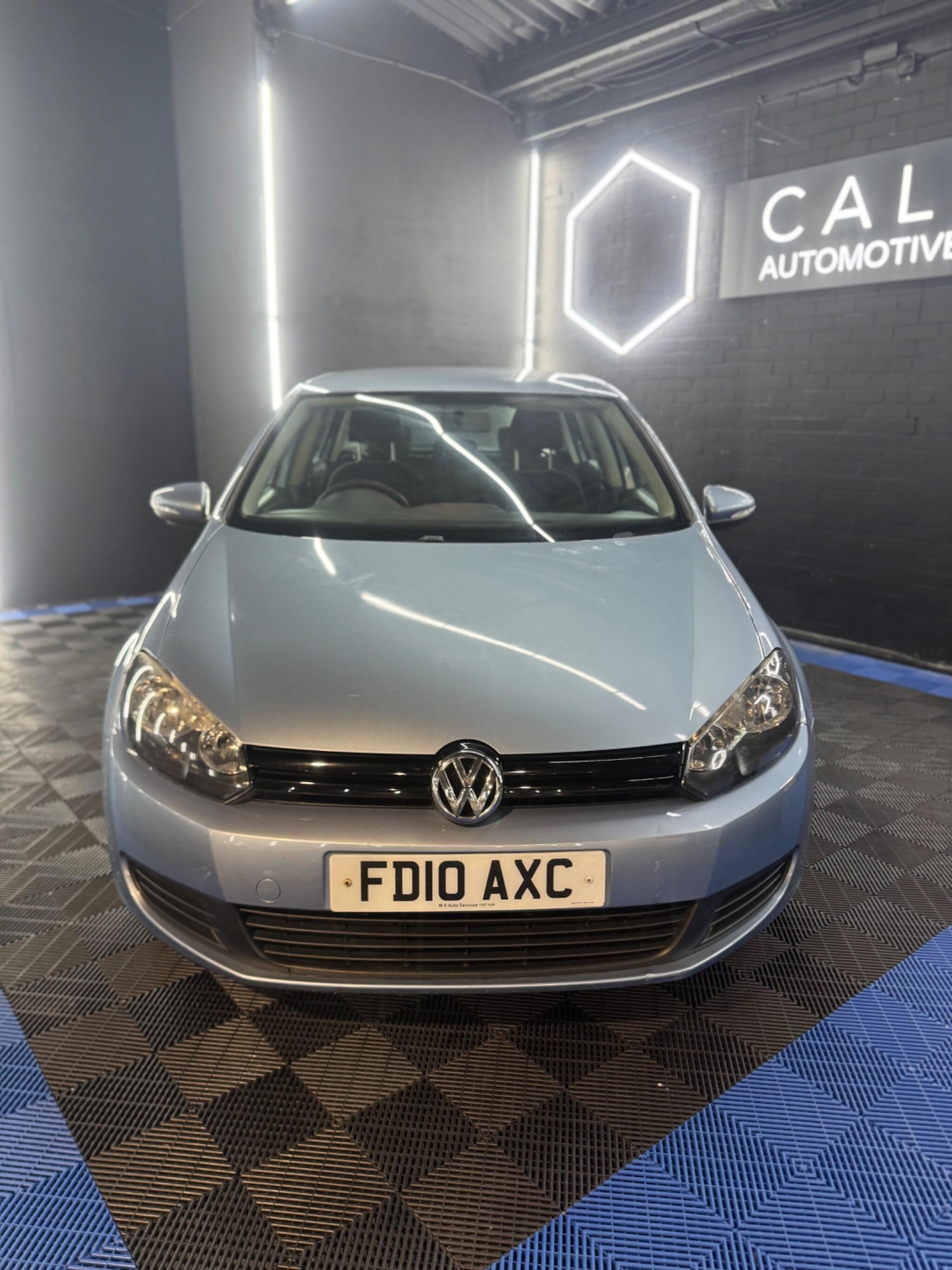 Used Volkswagen Golf 2010 for sale - 76865166: Photo 2