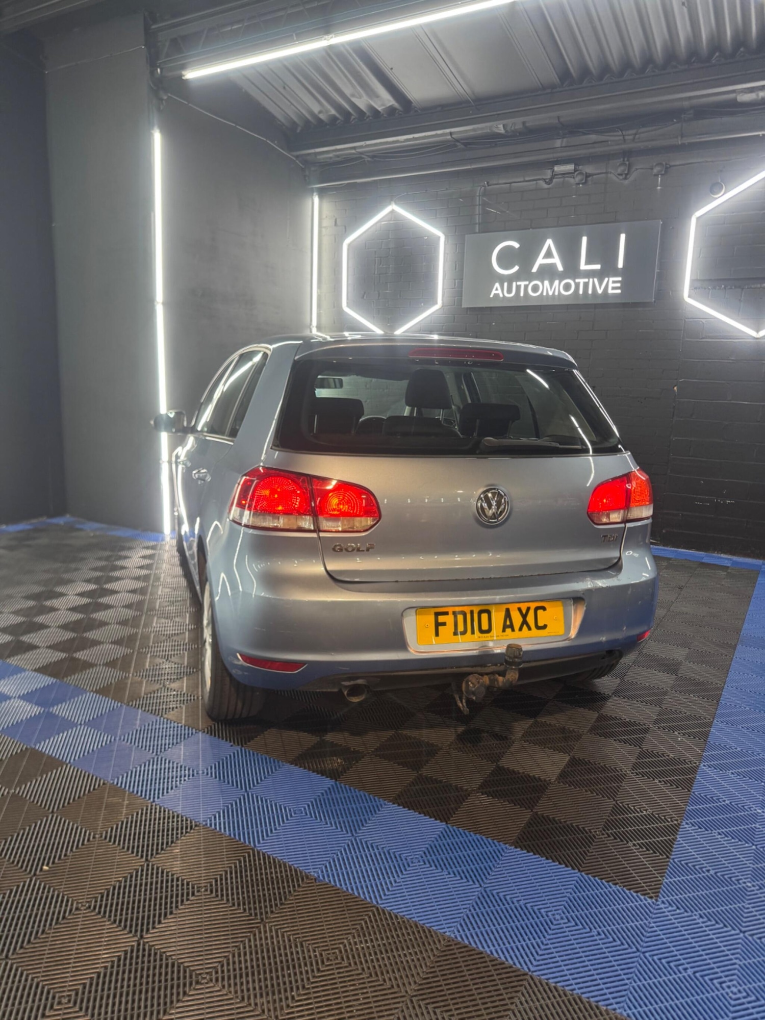 Used Volkswagen Golf 2010 for sale - 76865166: Photo 24