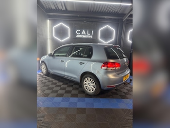Used Volkswagen Golf 2010 for sale - 76865166: Photo