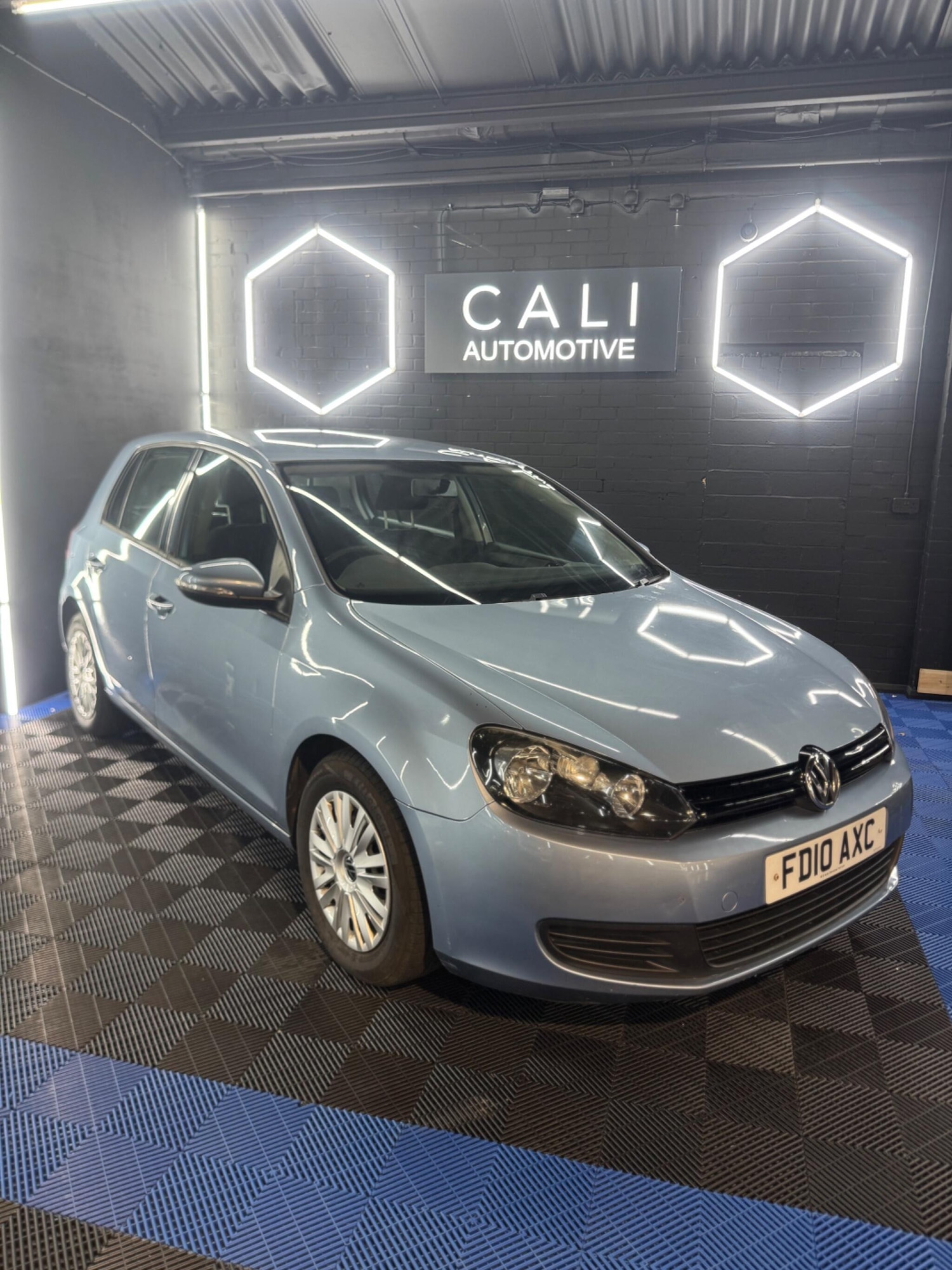 Used Volkswagen Golf 2010 for sale - 76865166: Photo 6