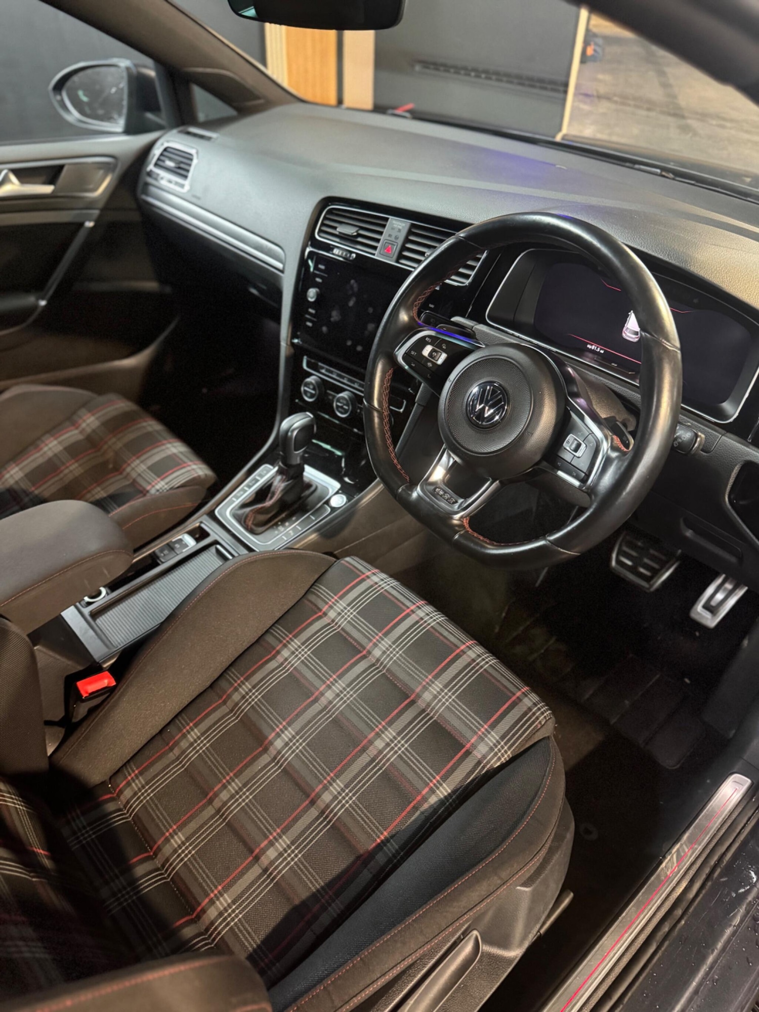 Used Volkswagen Golf 2020 for sale - 78072078: Photo 21