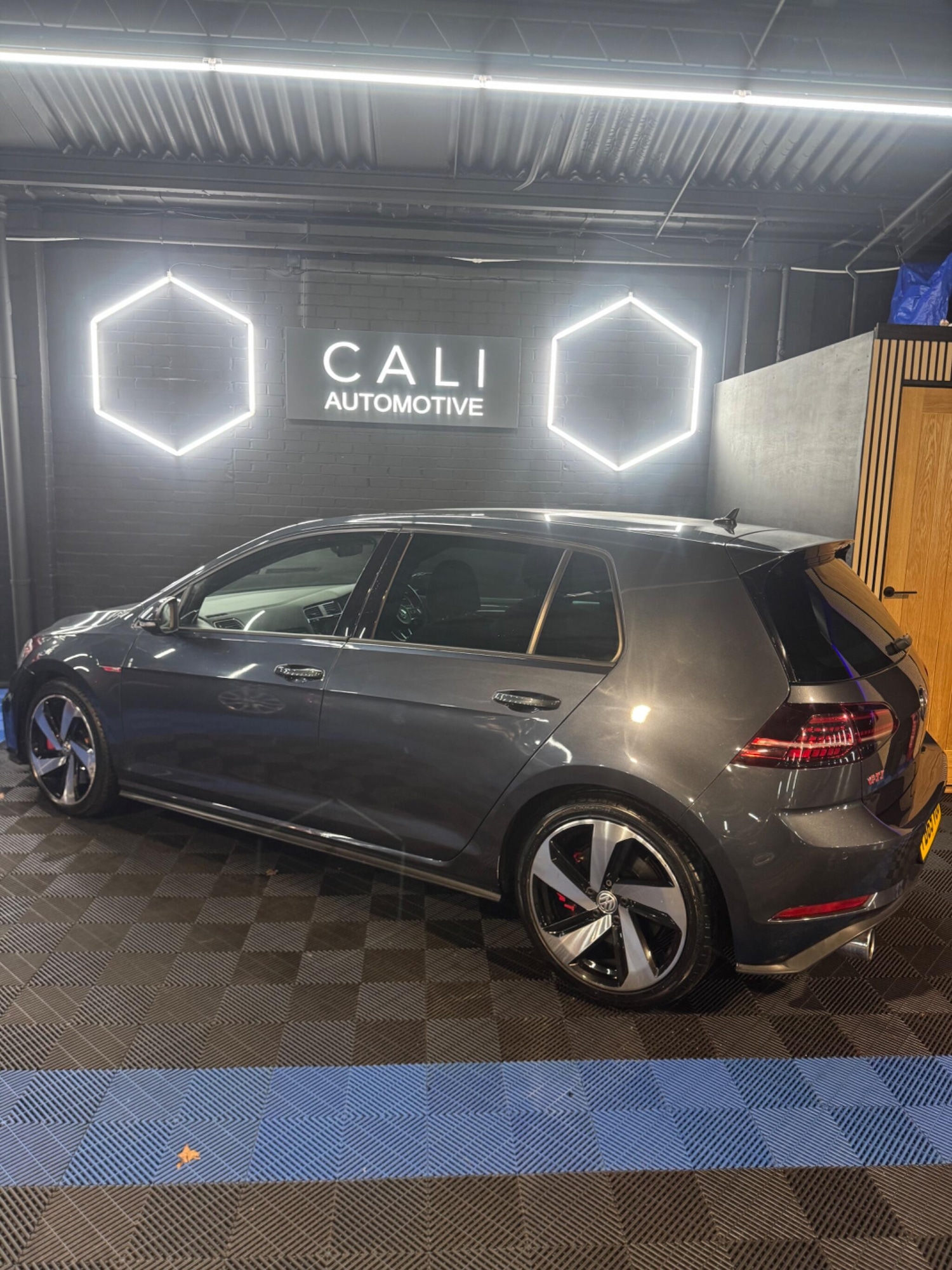 Used Volkswagen Golf 2020 for sale - 78072078: Photo 34