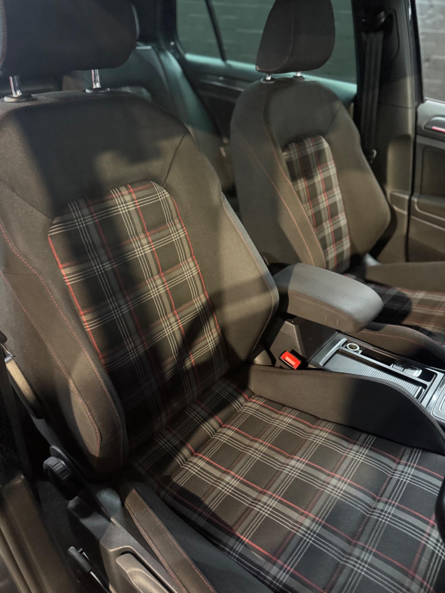 Used Volkswagen Golf 2020 for sale - 78072078: Photo 36