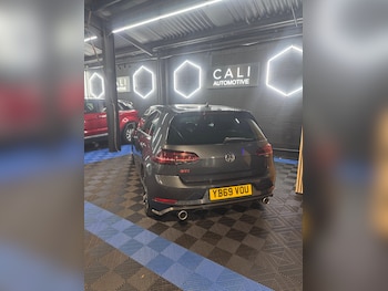 Used Volkswagen Golf 2020 for sale - 78072078: Photo