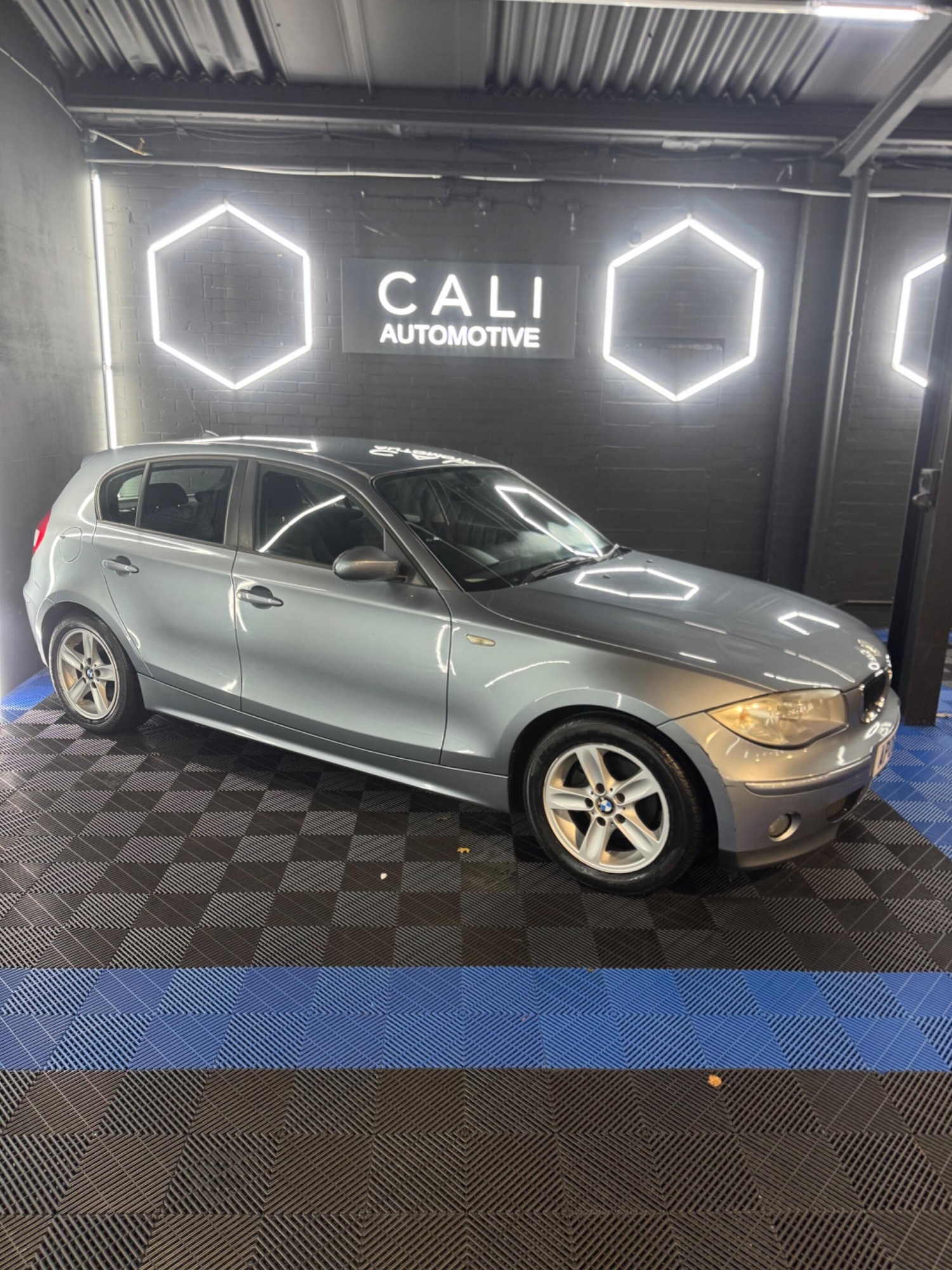 Used BMW 1 Series 2006 for sale - 76866543: Photo 2