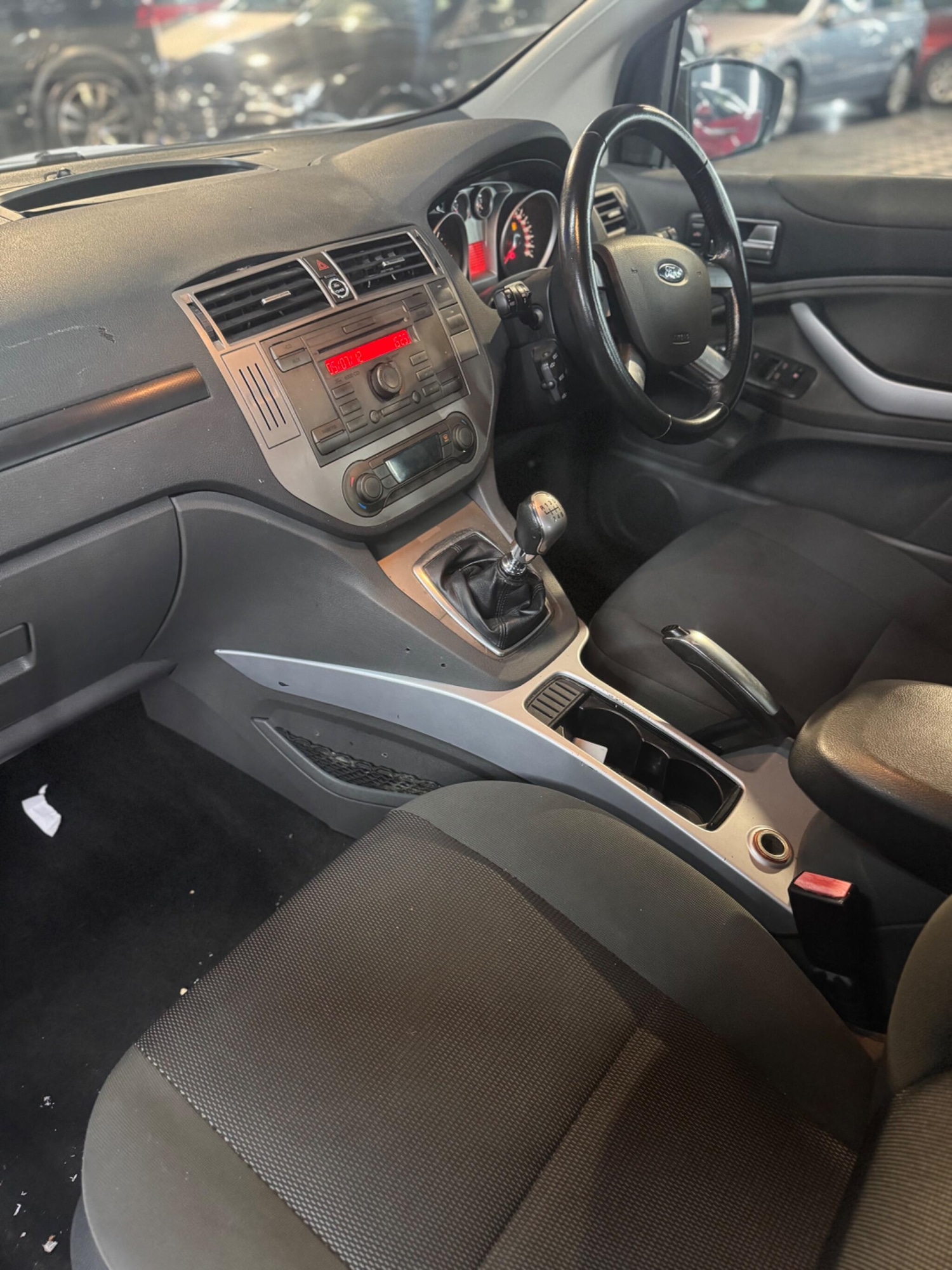 Used Ford Kuga 2011 for sale - 77768350: Photo 24