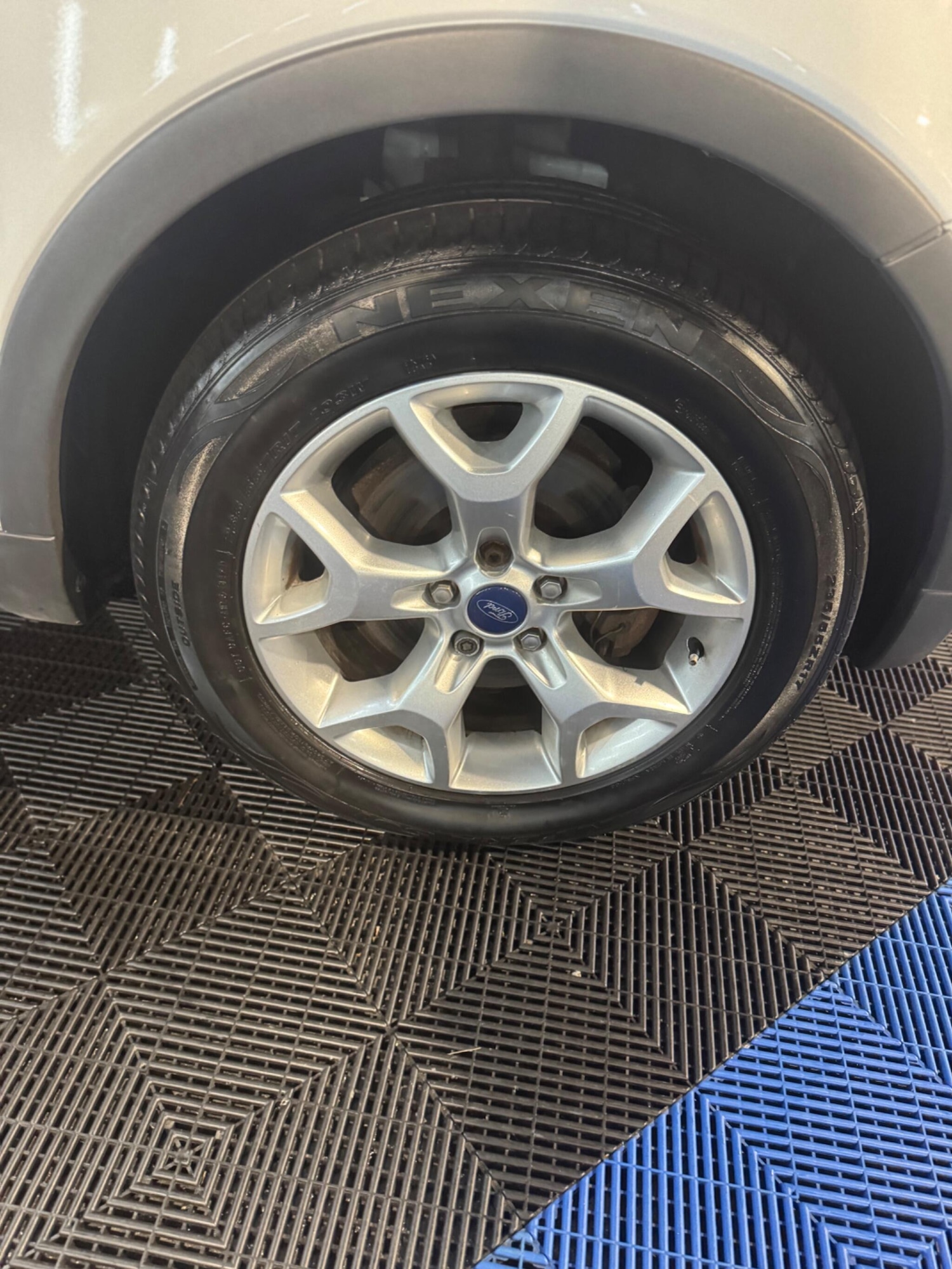 Used Ford Kuga 2011 for sale - 77768350: Photo 30