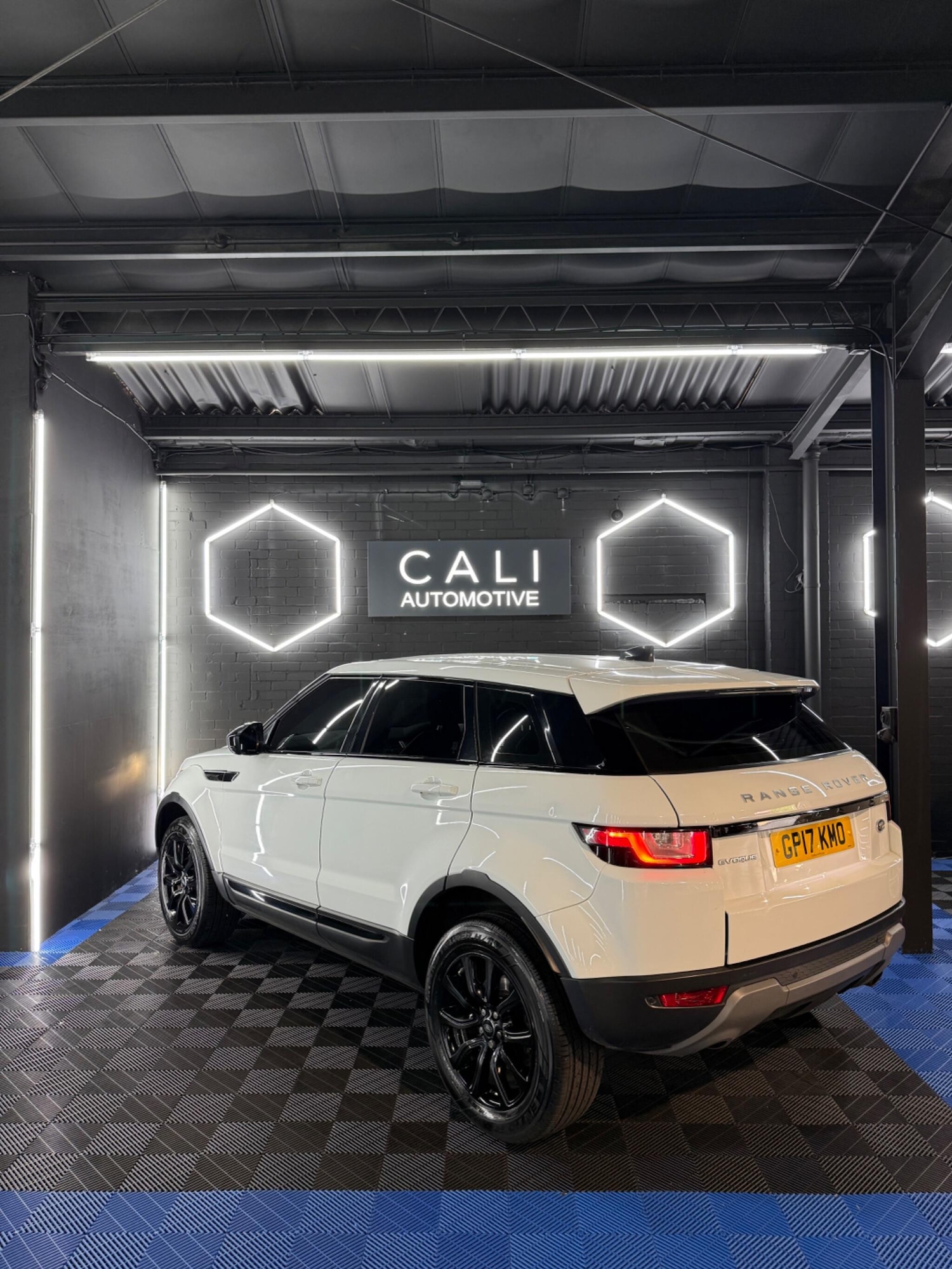 Used Land Rover Range Rover Evoque 2017 for sale - 76866174: Photo 10