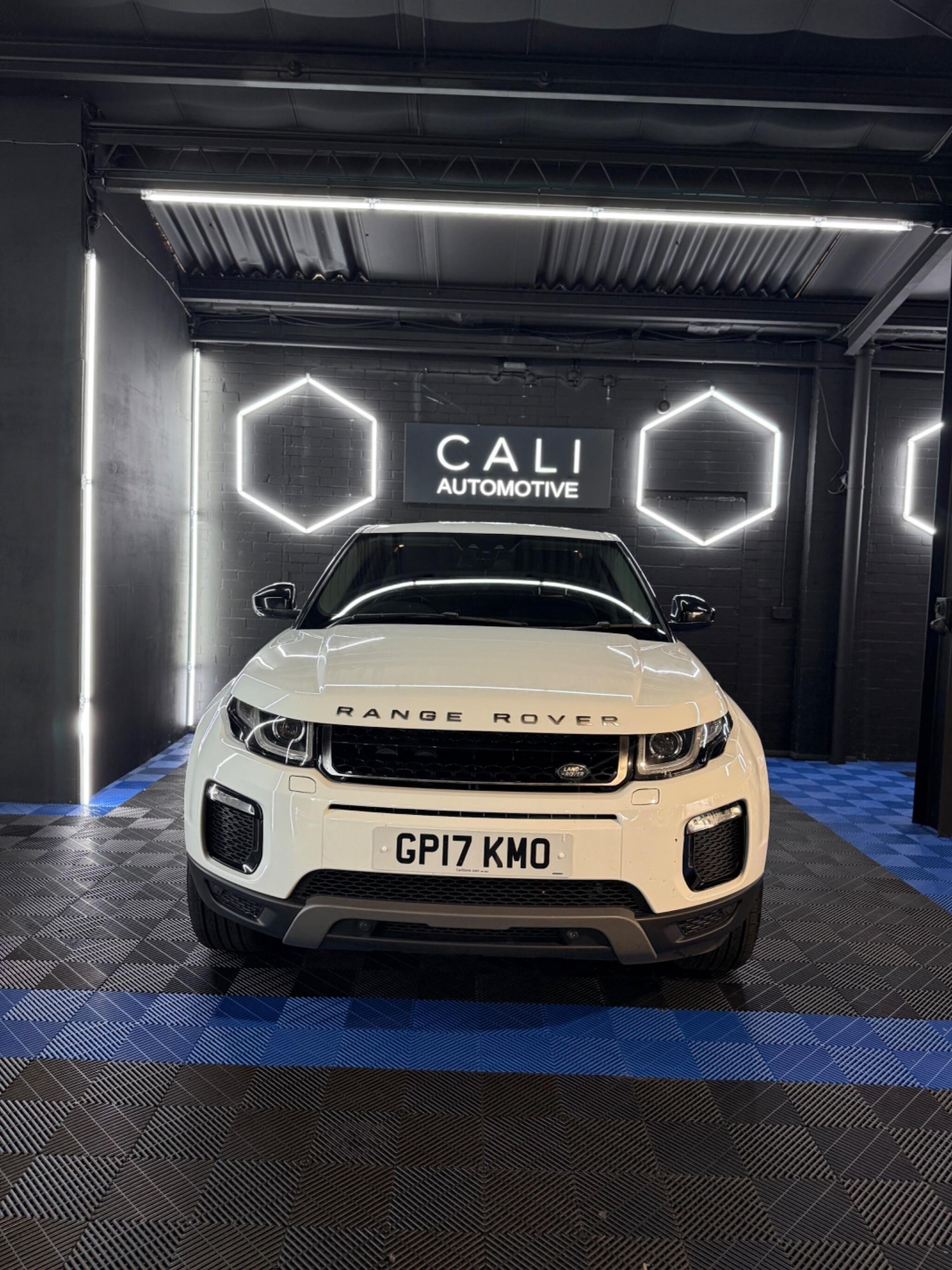 Used Land Rover Range Rover Evoque 2017 for sale - 76866174: Photo 5