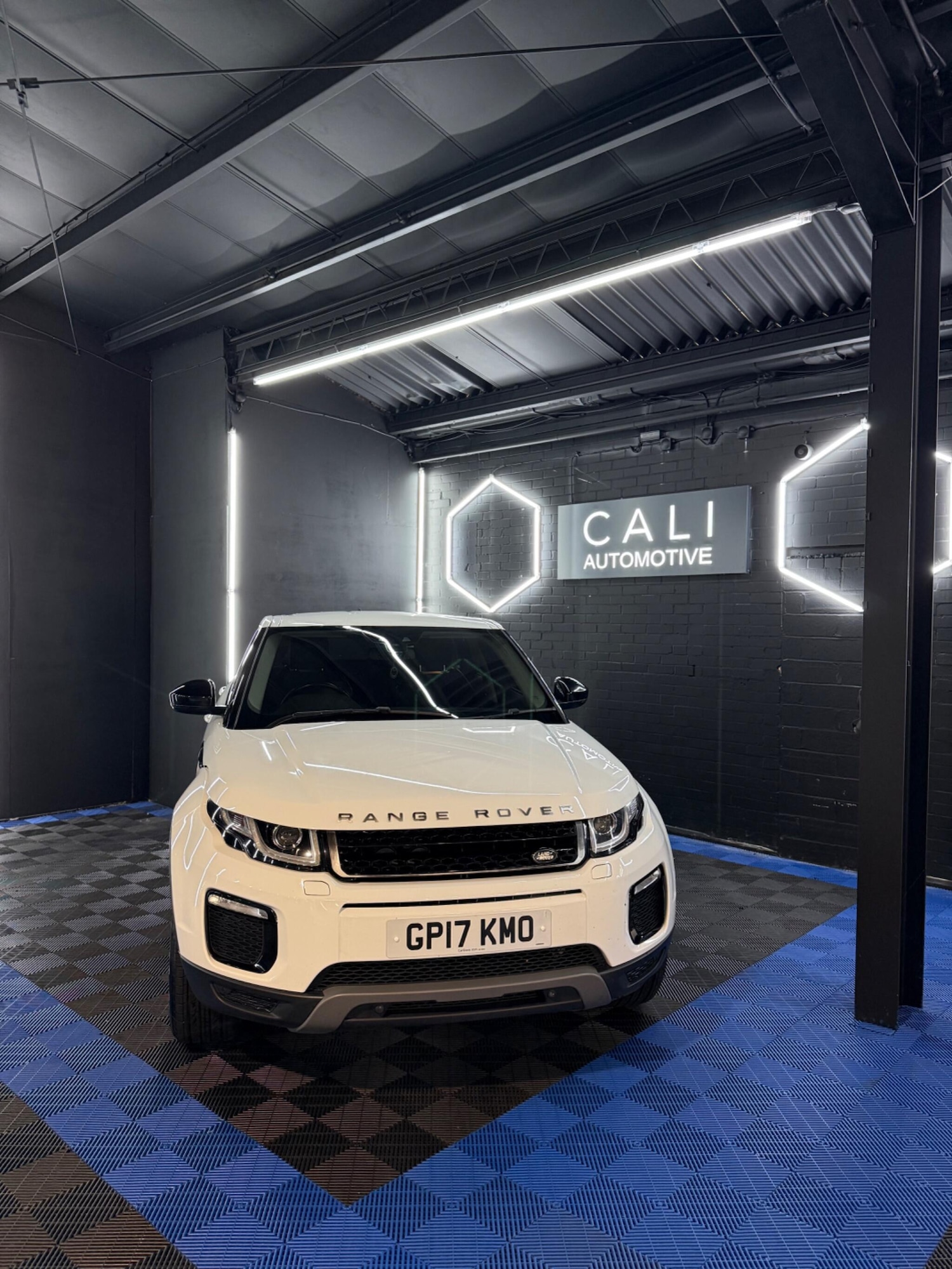 Used Land Rover Range Rover Evoque 2017 for sale - 76866174: Photo 6