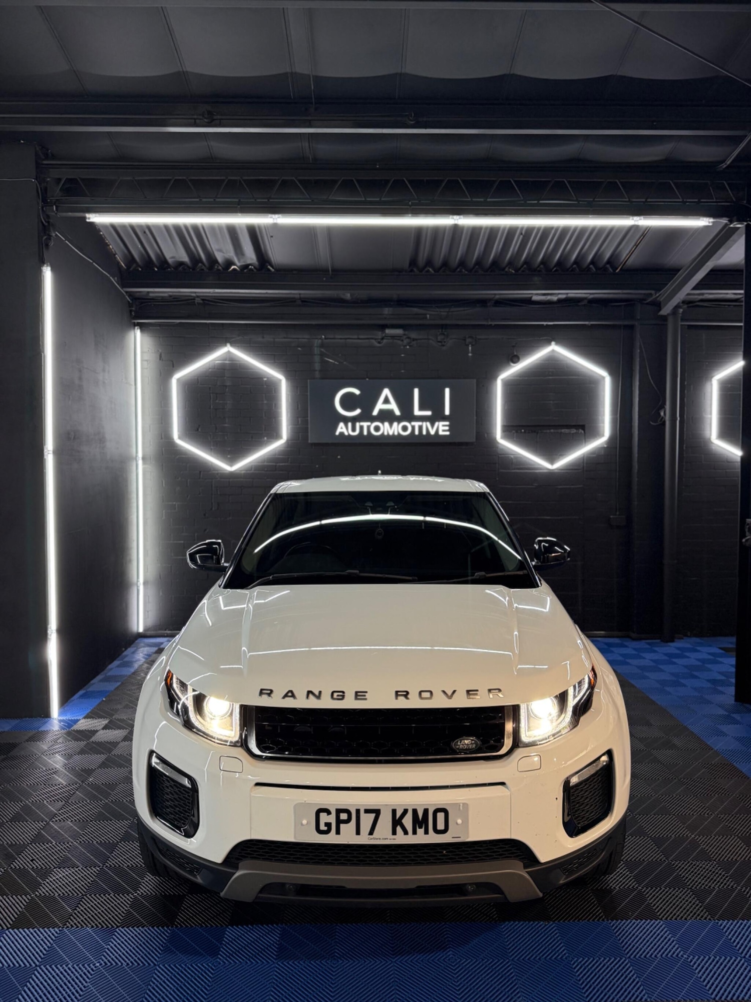 Used Land Rover Range Rover Evoque 2017 for sale - 76866174: Photo 8