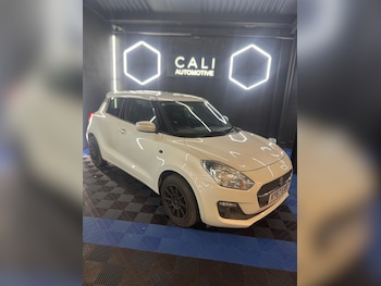 2017 (67) - 1.2 Dualjet SZ3 5dr