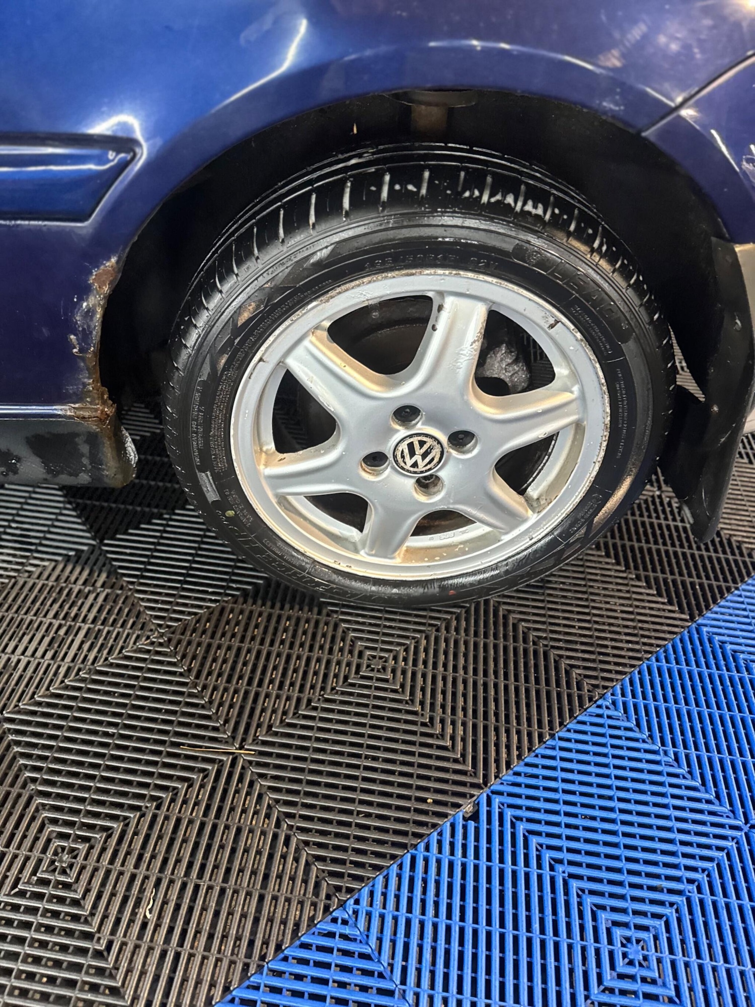 Used Volkswagen Golf 2001 for sale - 77191701: Photo 25