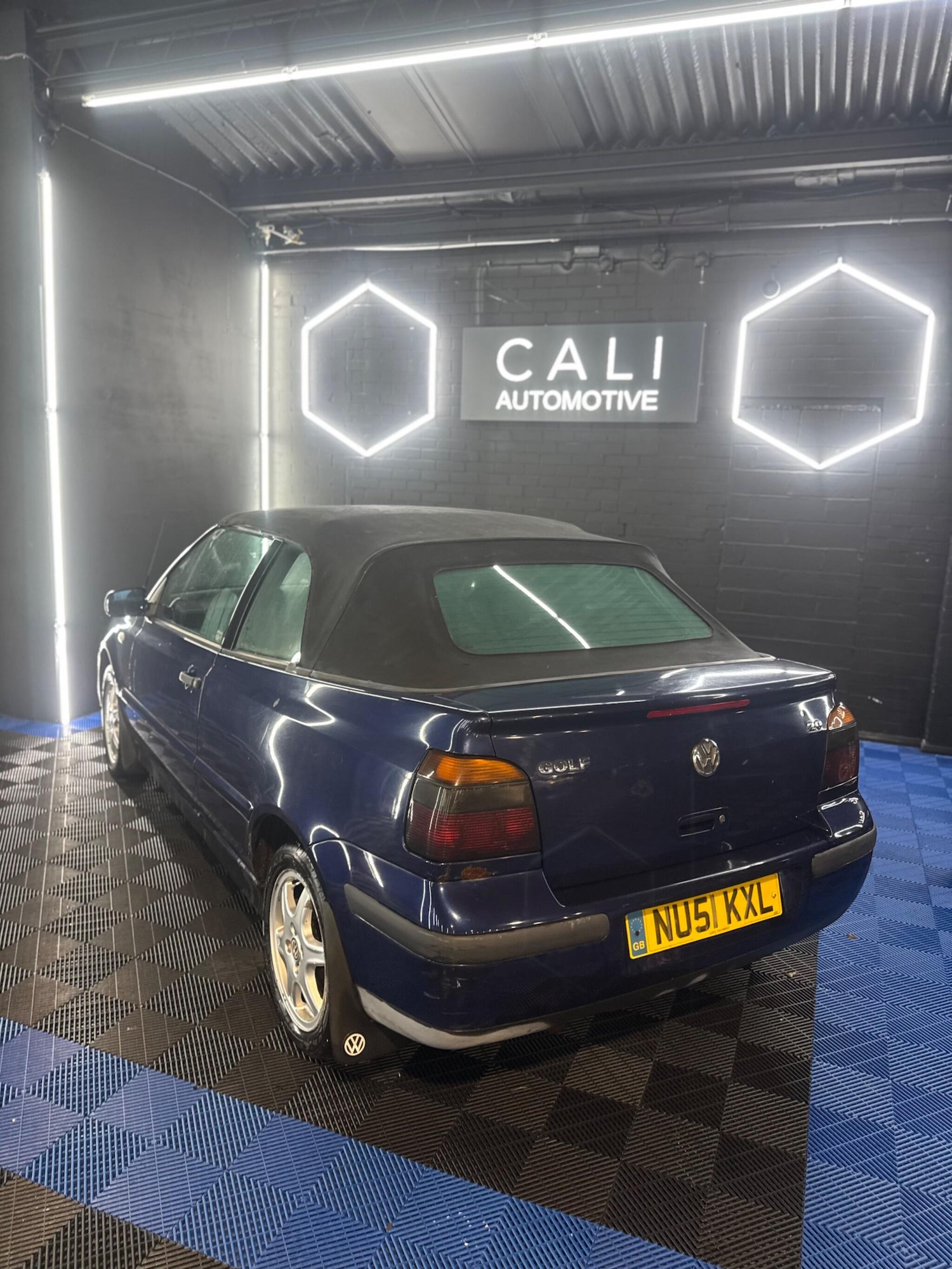 Used Volkswagen Golf 2001 for sale - 77191701: Photo 9